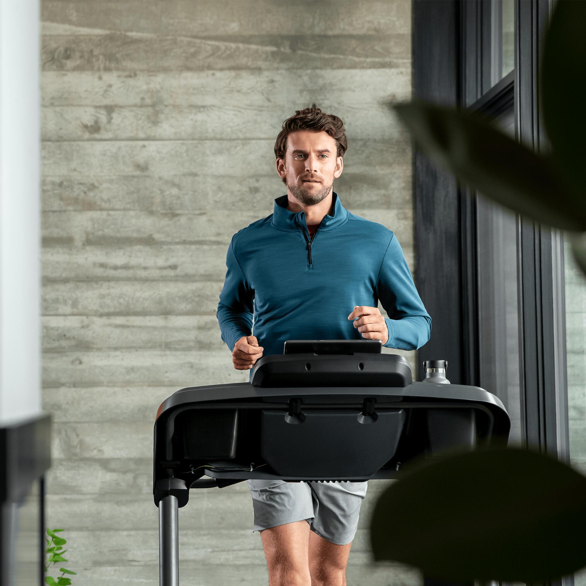 Laufband 510T mit elektrischer Steigungsverstellung von 0 - 10% 6/8