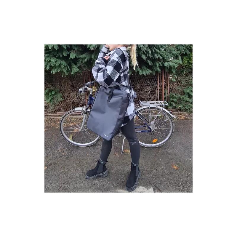 Geantă de bicicletă pentru o singură roată 15-20 L cu curea de umăr negru