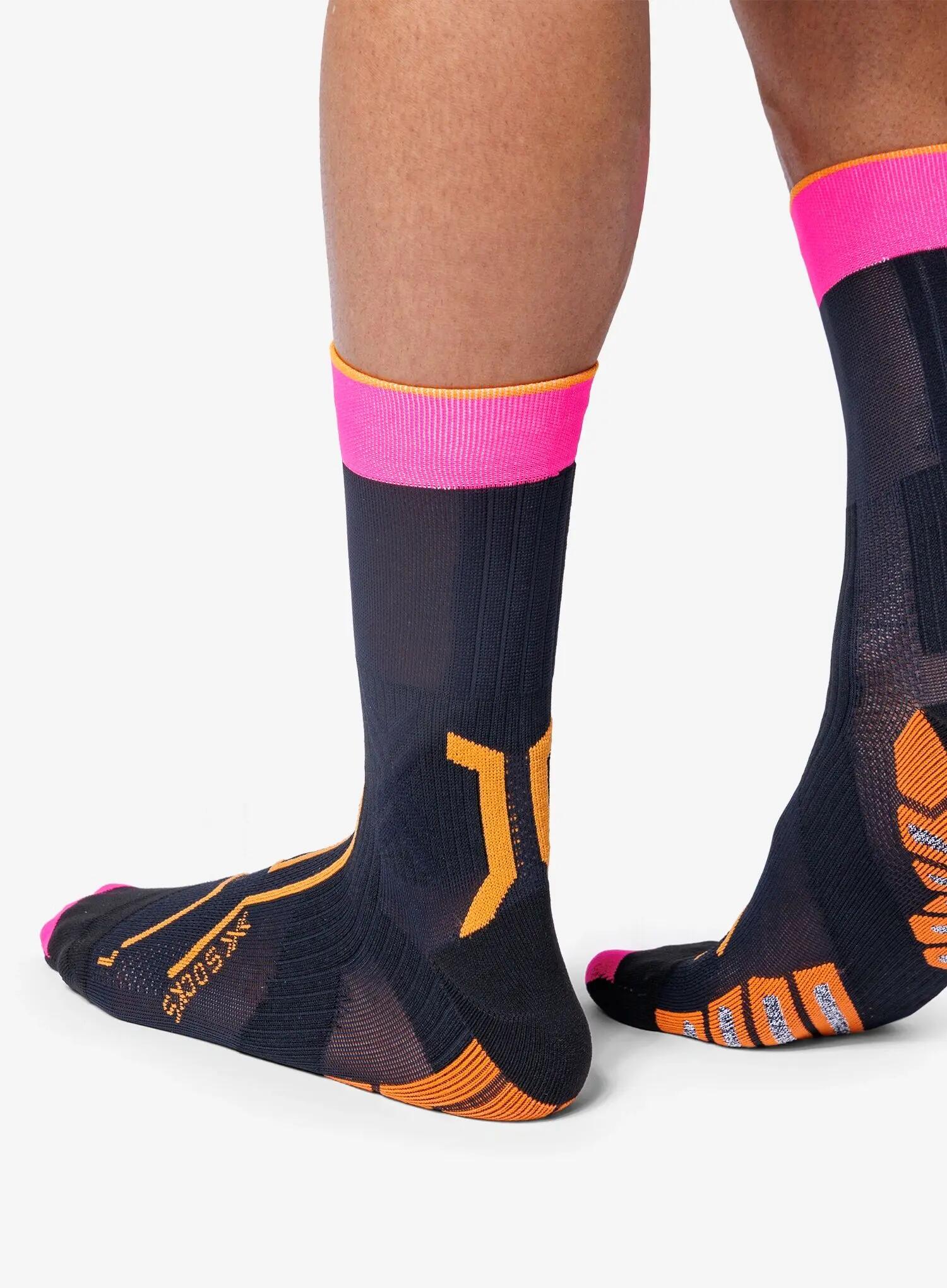 X-Socks Trailrun Terraskin Expert Crew Socken Schwarz/Pink 7/7