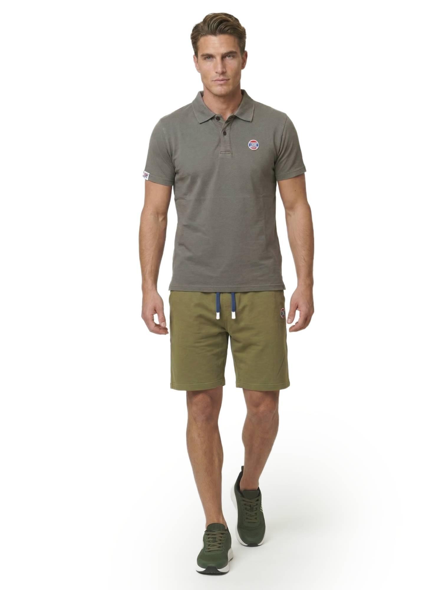 Bermuda masculina em tom pastel 5/5