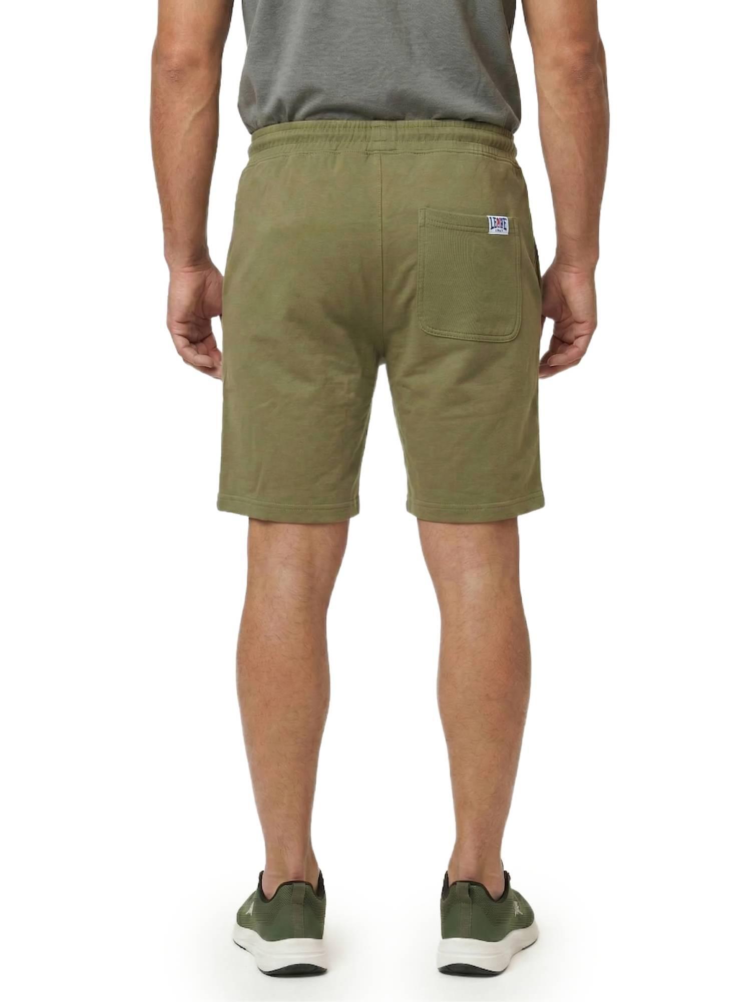 Bermuda masculina em tom pastel 4/5