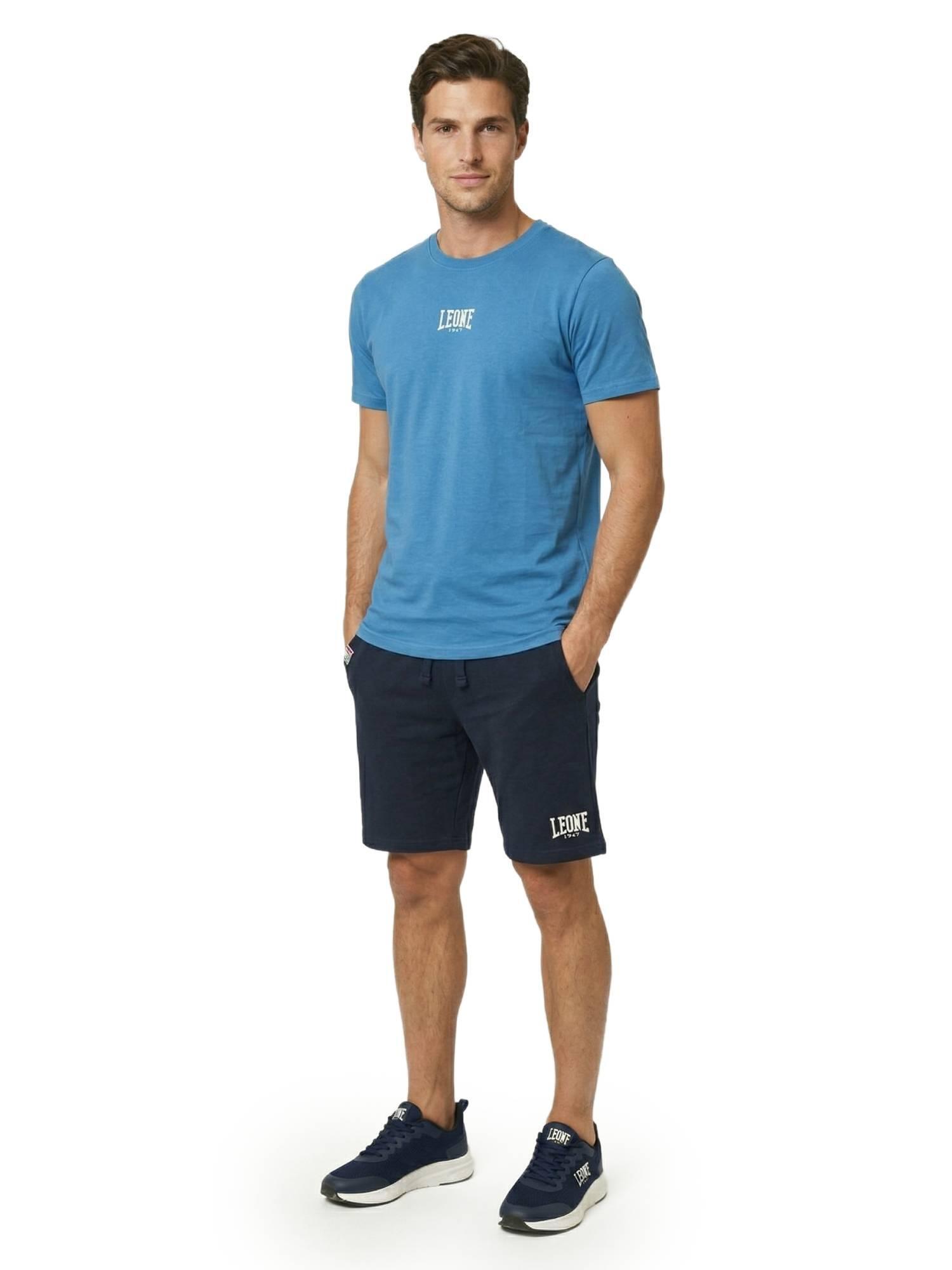 Conjunto básico de camiseta y bermudas para hombre. 5/5
