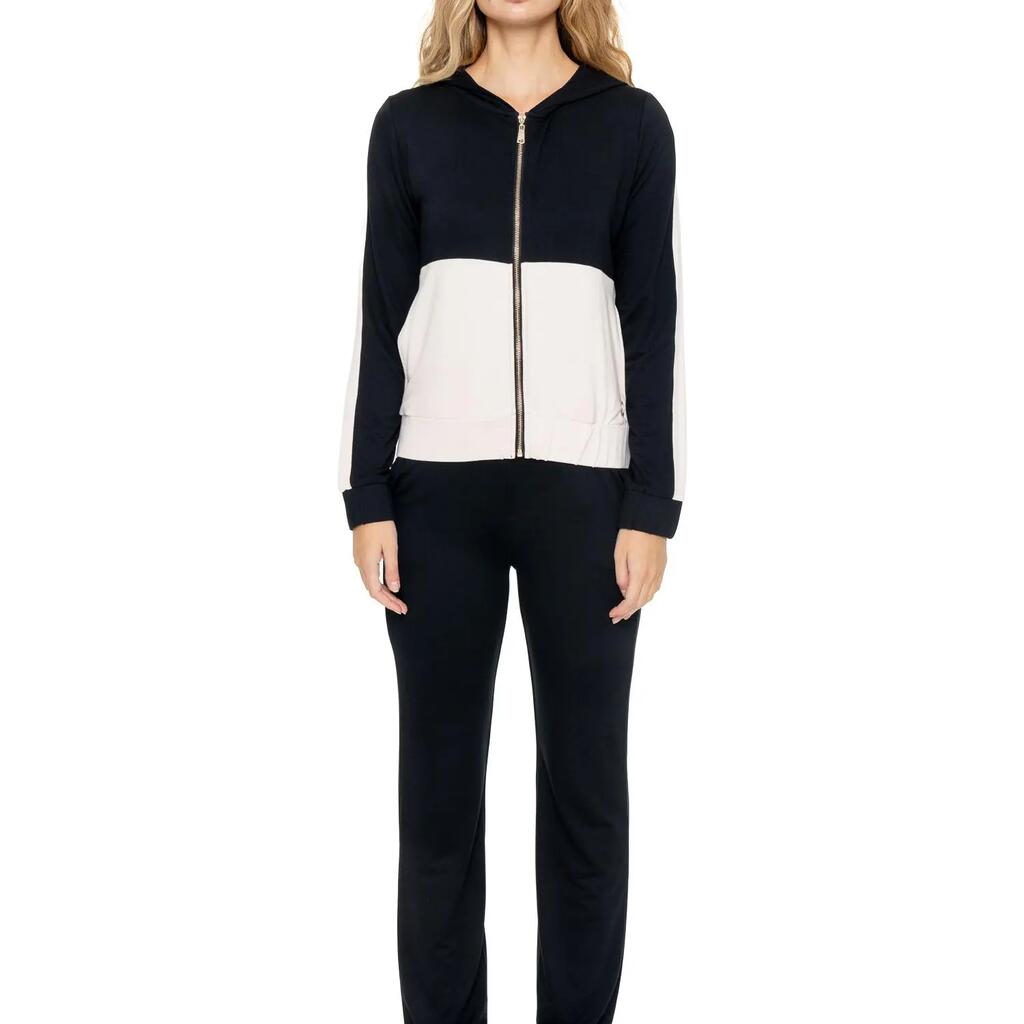 Classy women's tracksuits