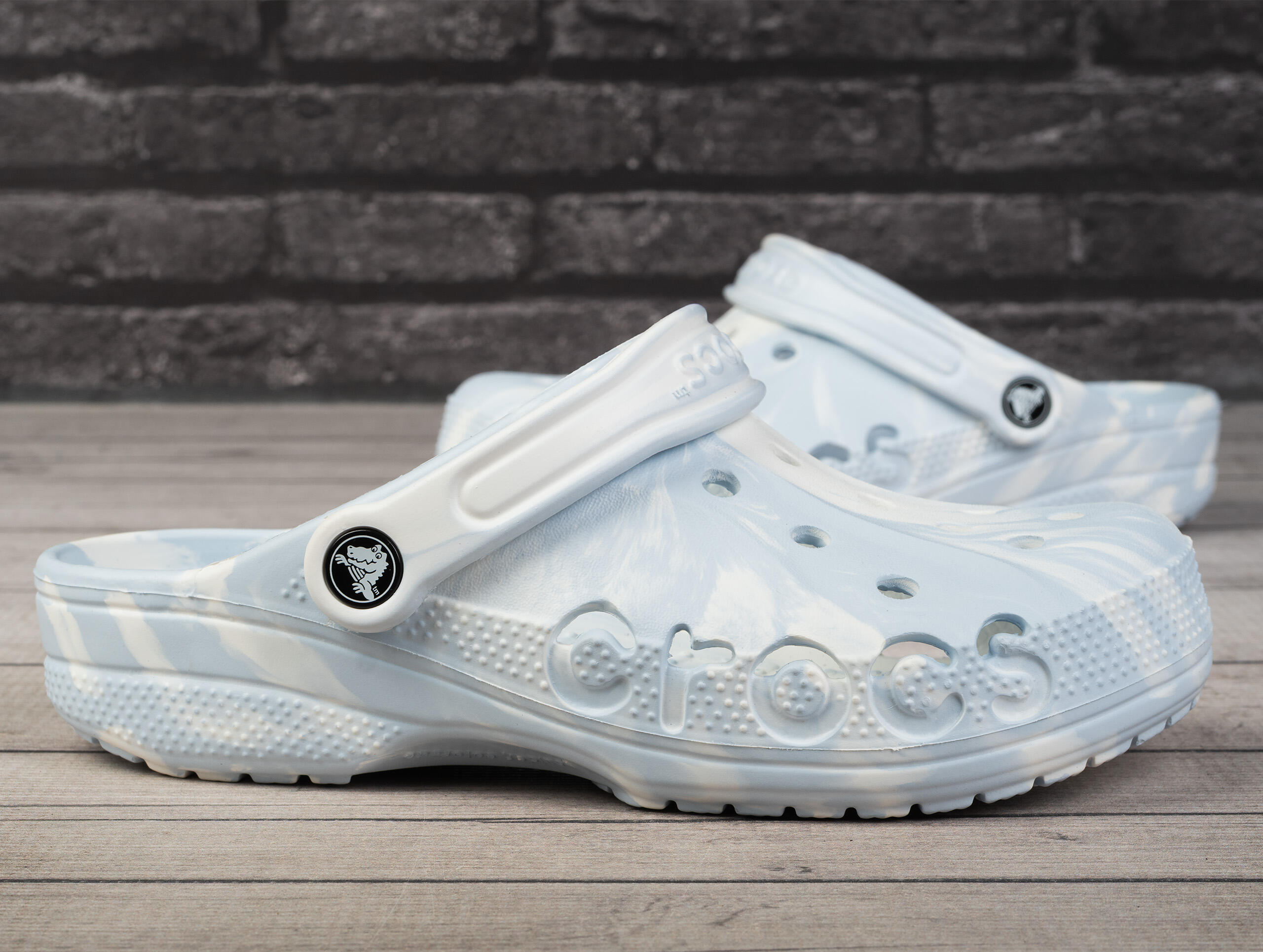 Klapki chodaki sportowe Crocs BAYA MARBLED CLOG 2/7