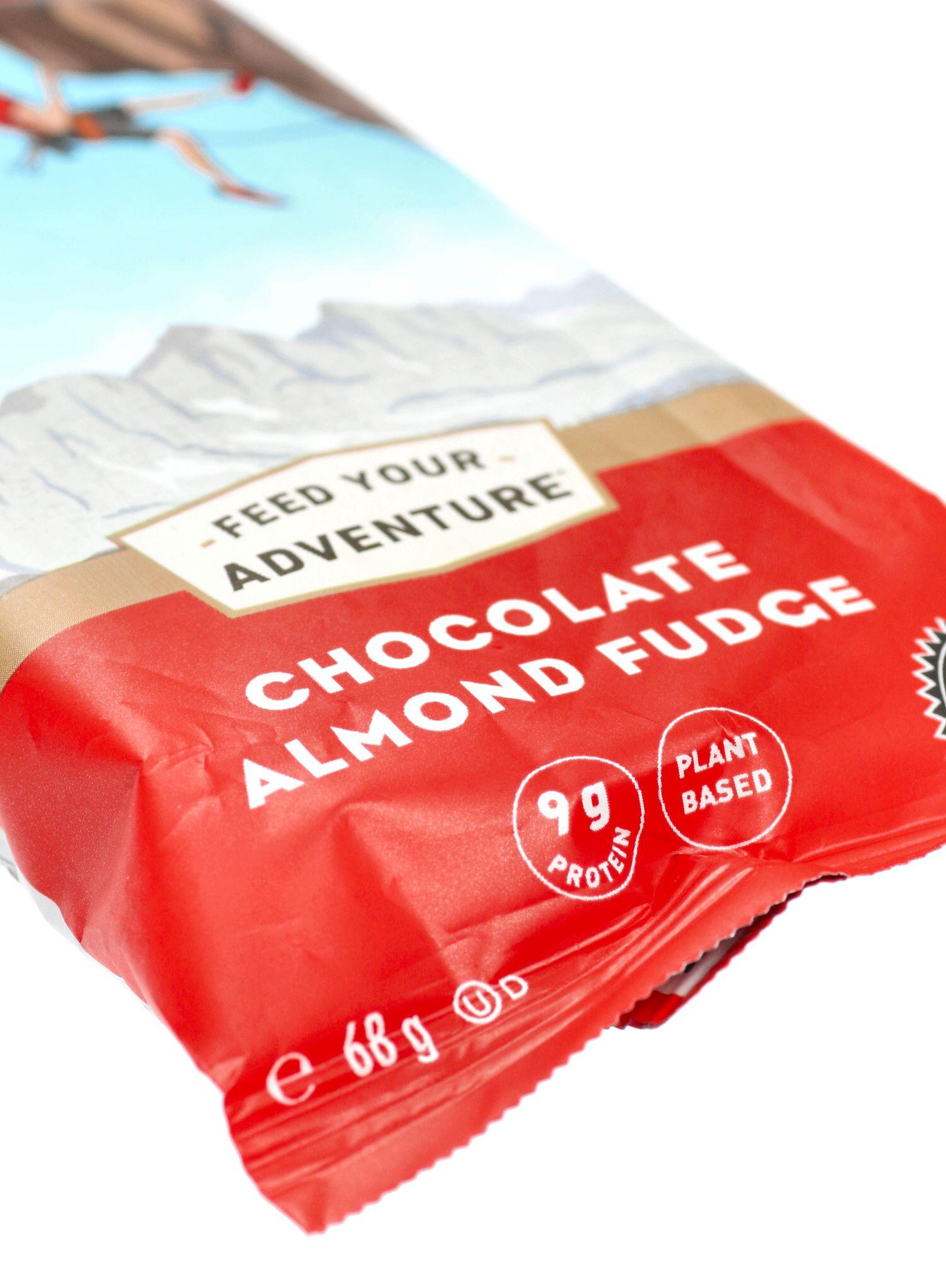 Baton energetyczny Clif Bar - chocolate/almond fudge 68 g 3/4