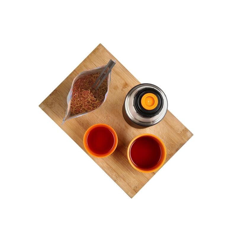 Mâncare liofilizată paste bolognese vegetariene