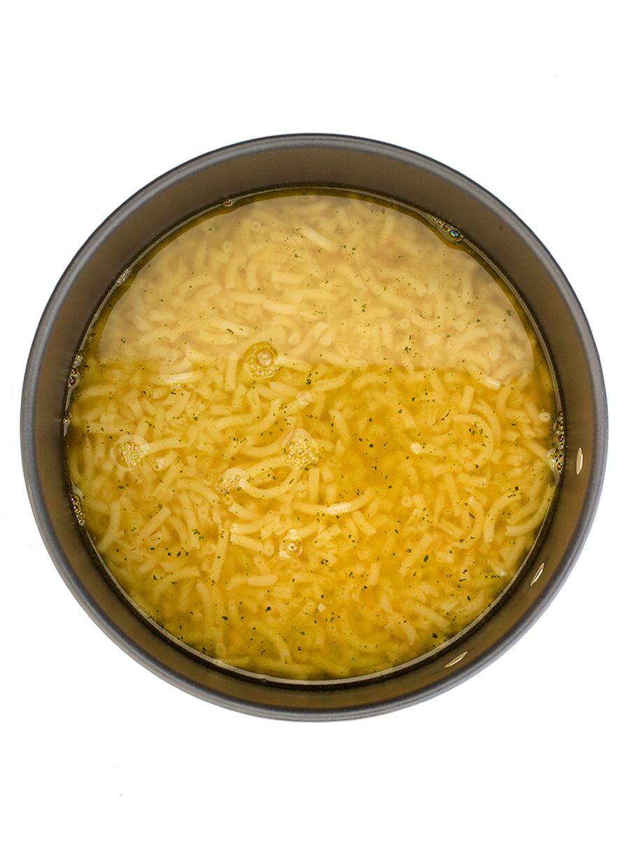 Zupa liofilizowana Rosół z Kurczaka z Makaronem 2os. 2/4
