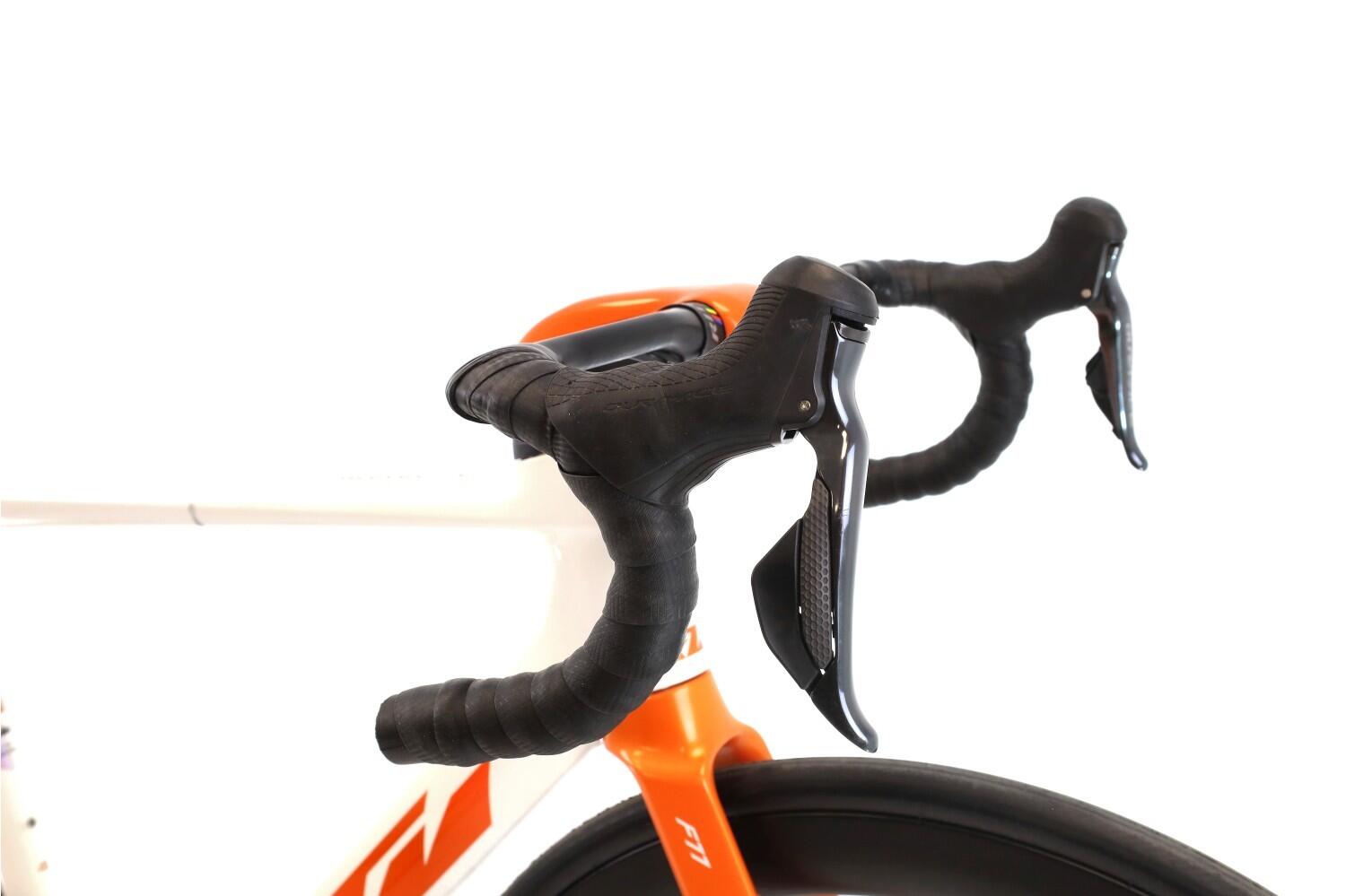 Bici strada ricondizionata ·  Revelator Lisse Prestige Di2 11V · Ottimo stato 6/8