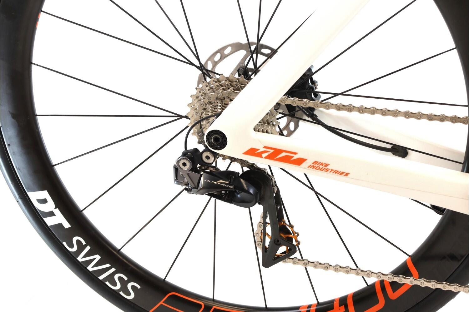 Bici strada ricondizionata ·  Revelator Lisse Prestige Di2 11V · Ottimo stato 3/8