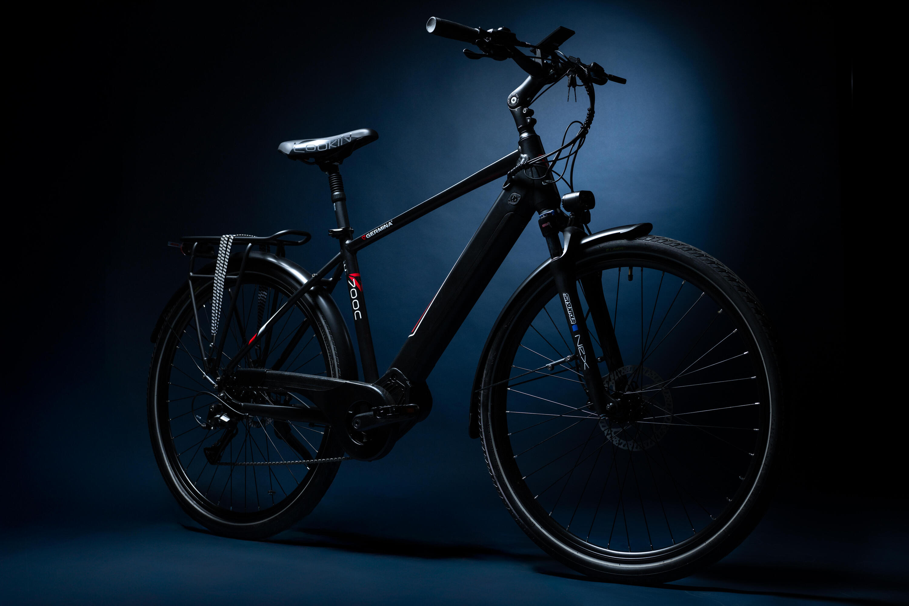 Rower elektryczny  trekkingowy męski GERMINA 28" 90km silnik centralny 7/7