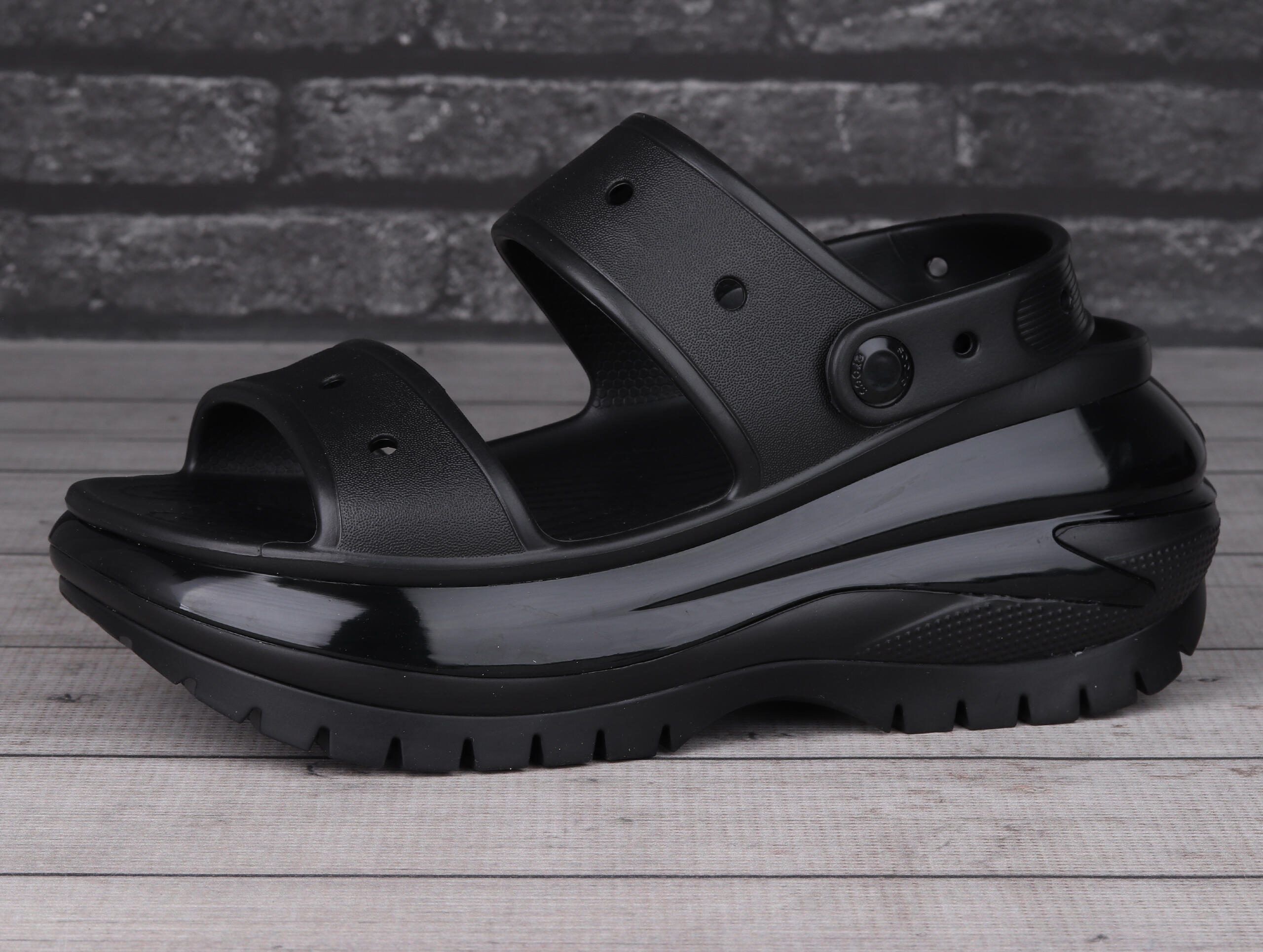 Sandały  damskie platformy  Crocs MEGA CRUSH 3/6