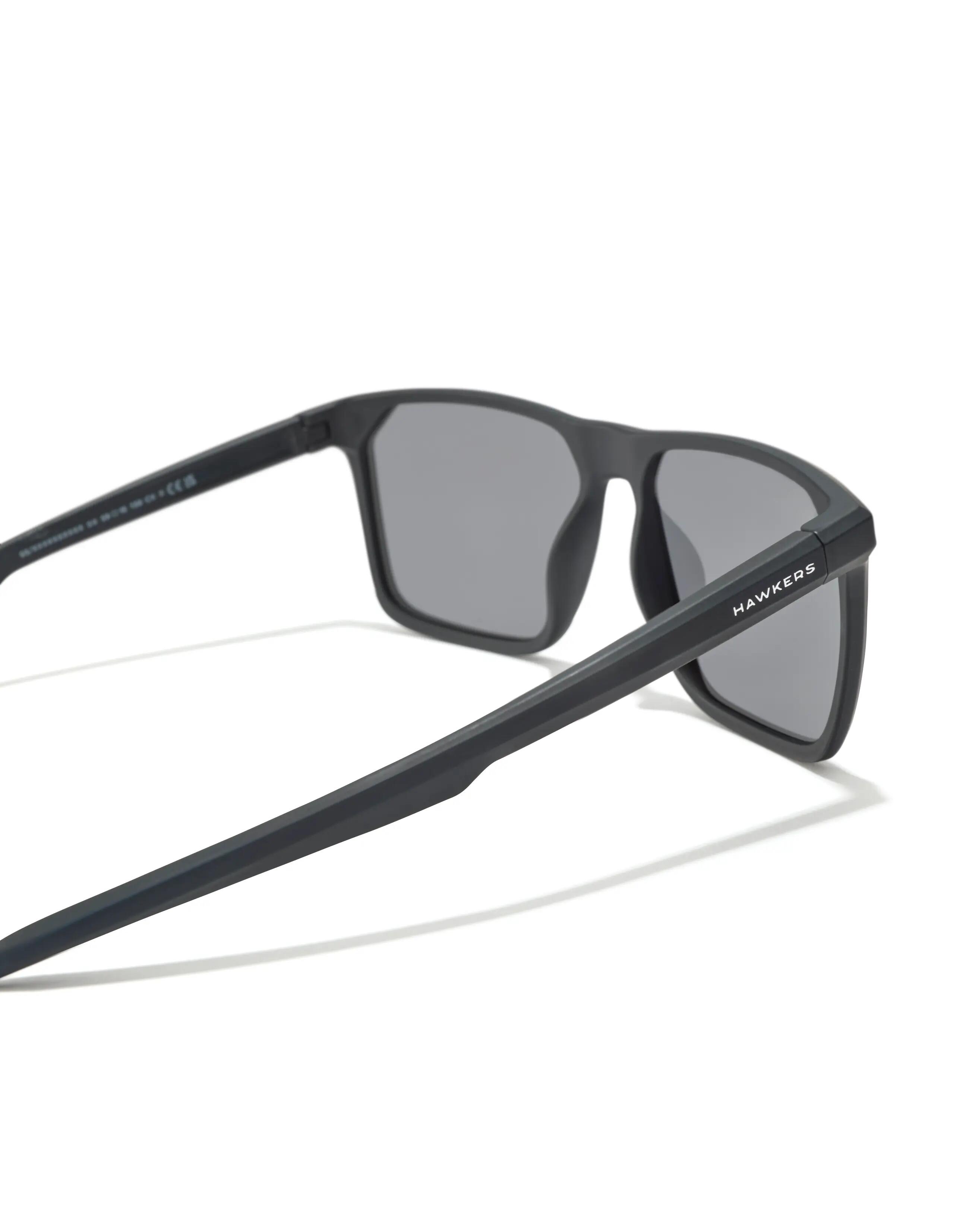 HAWKERS - Zonnebrillen voor heren en dames HORIZON POLARIZED BLACK DARK 4/9