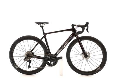 Tweedehands racefiets · raise di2 12v · zeer goede toestand
