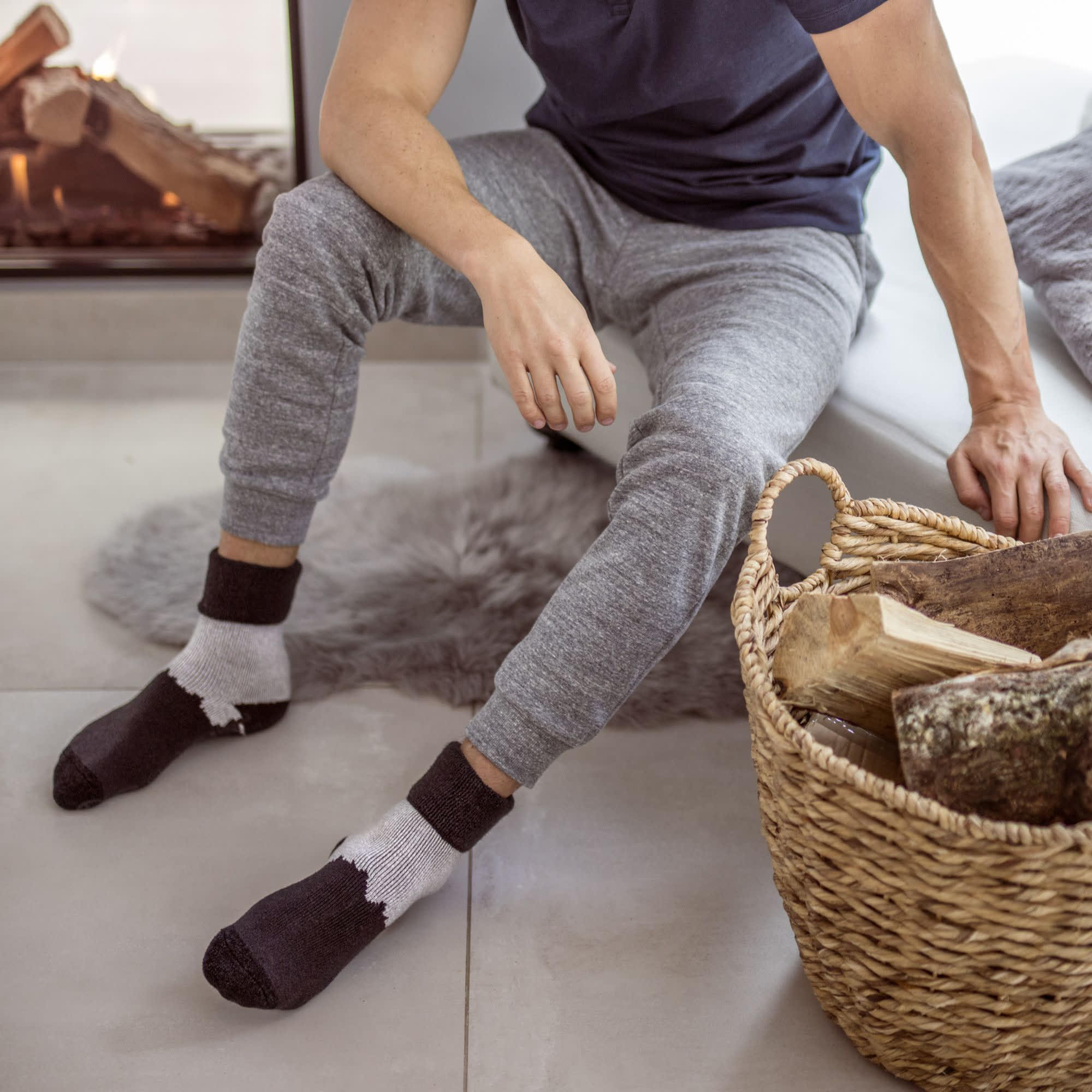 Mens Turnover Thermal Fleece Lined Bed Socks with Non Slip Grips 5/6