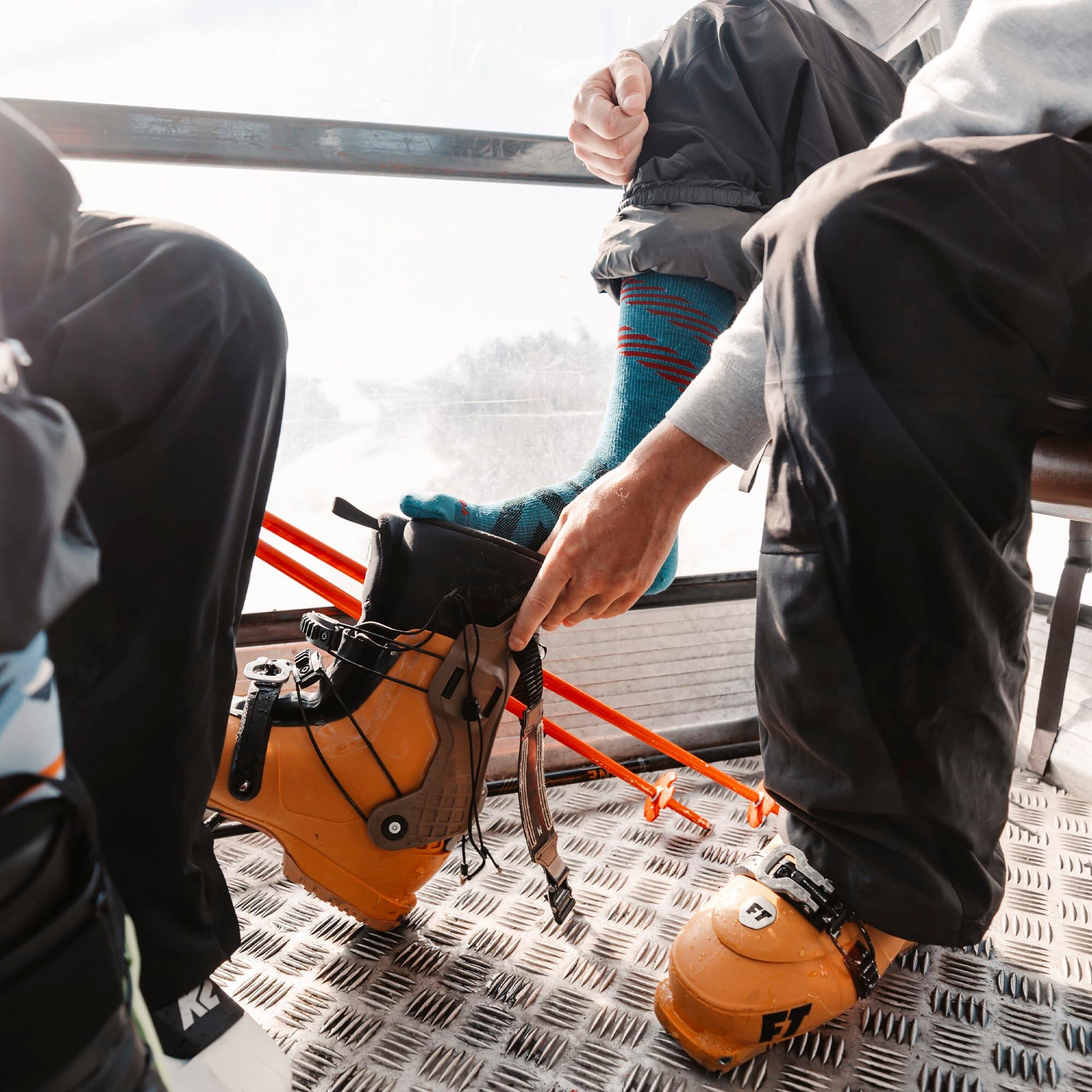 Mens Knee High Merino Wool Ultra-Lightweight Ski Snowboard Socks 3/6