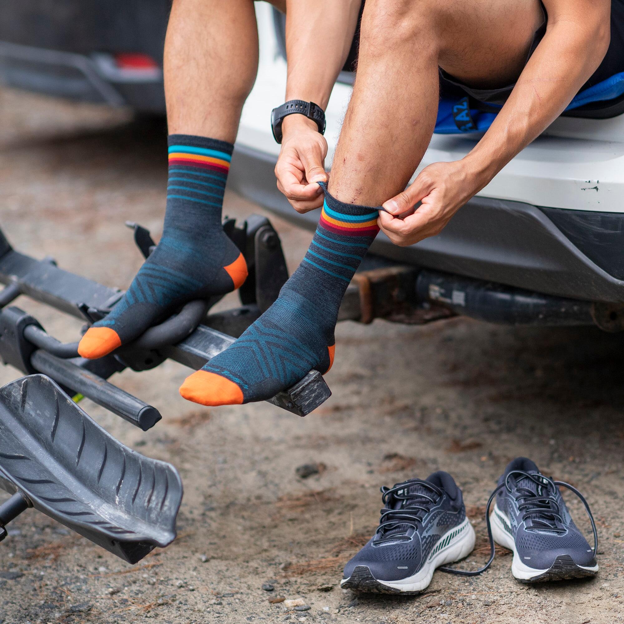 Darn Tough Chaussettes Homme Mi-Mollet Running Ultra Légères Anti-Ampoules 3/6