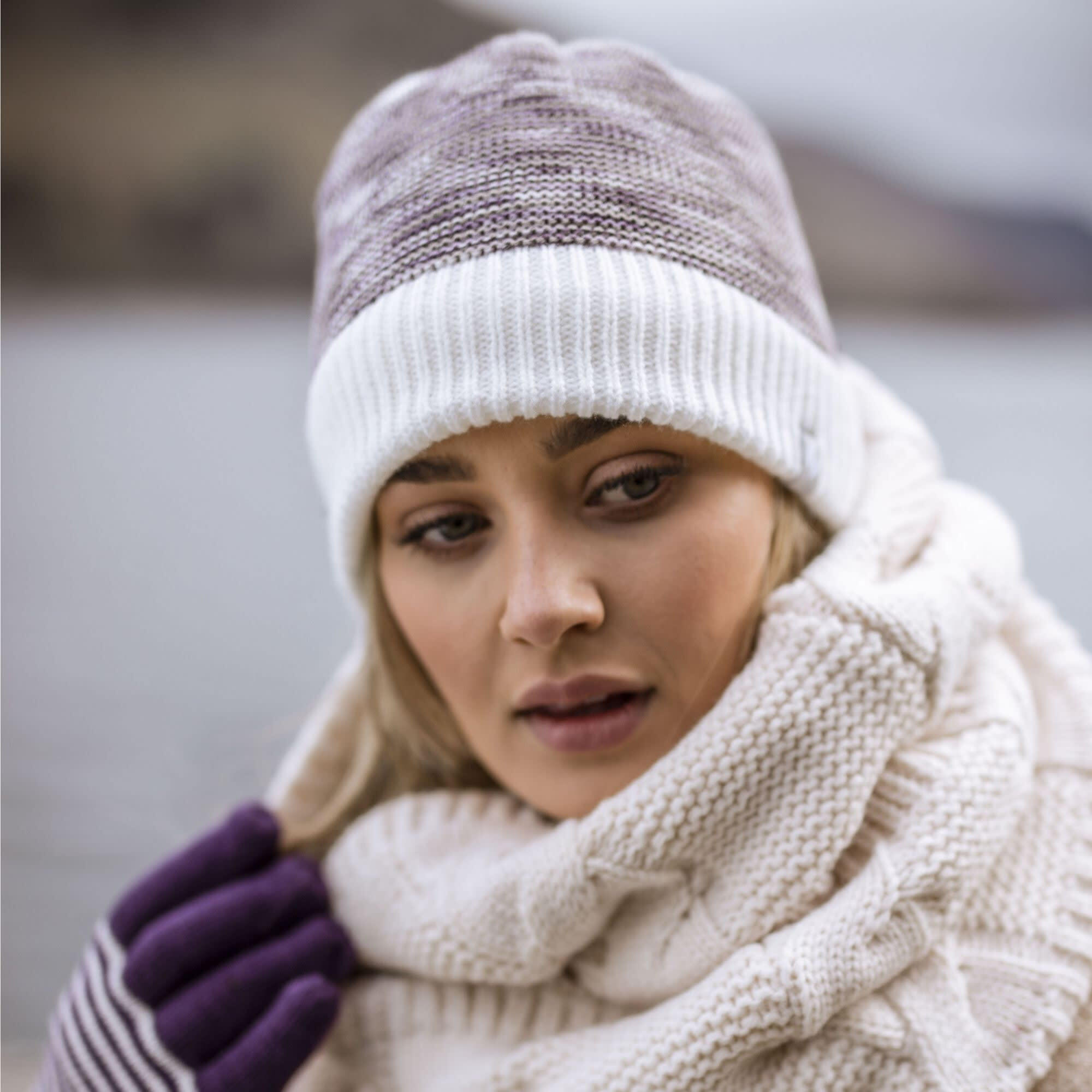 Heat Holders - Cappello Donna Pompon Maglia Caldo e Confortevole. 4/5