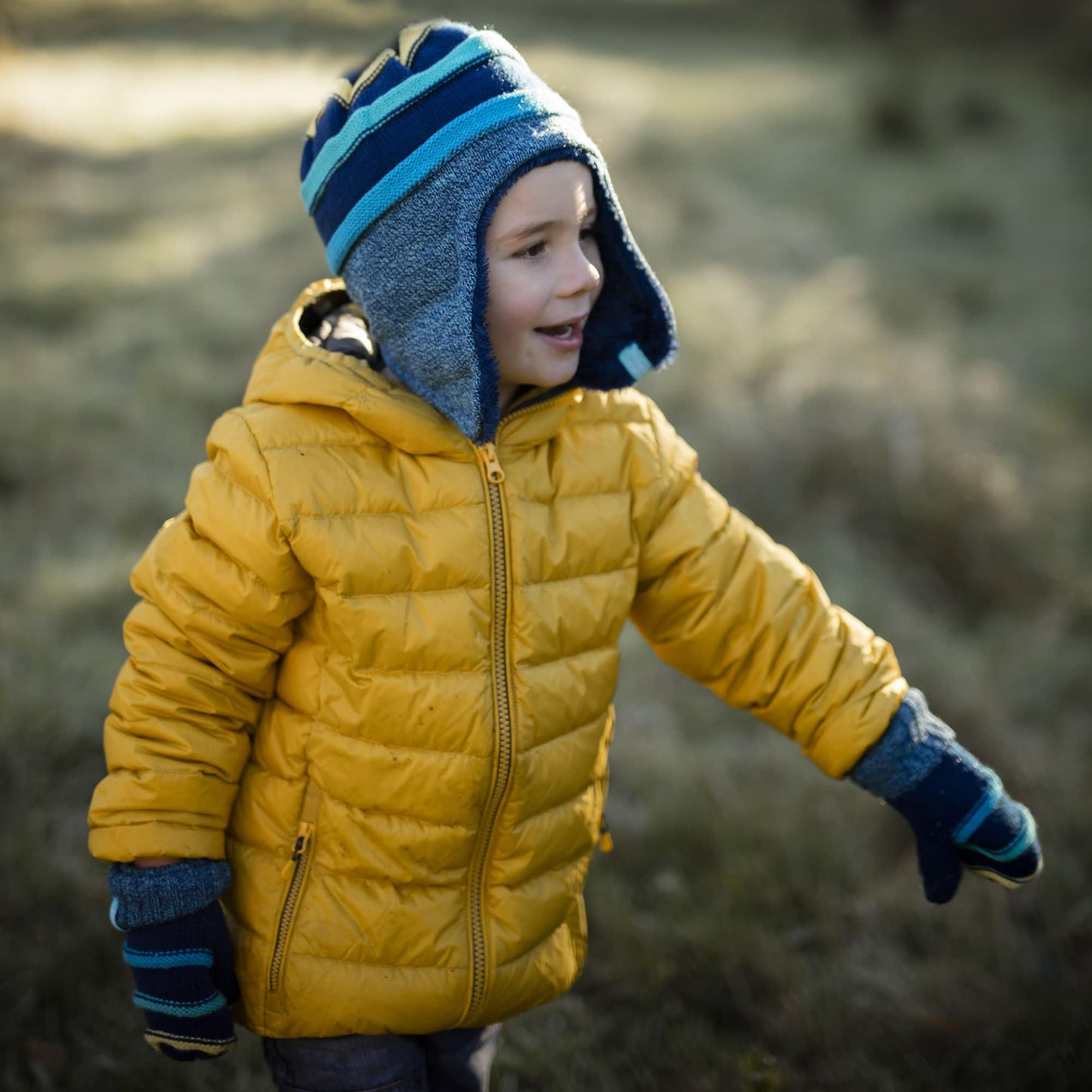 Heat Holders - Jungen Winter Fleece Fäustlinge und Mütze mit Ohrenklappen 5/6