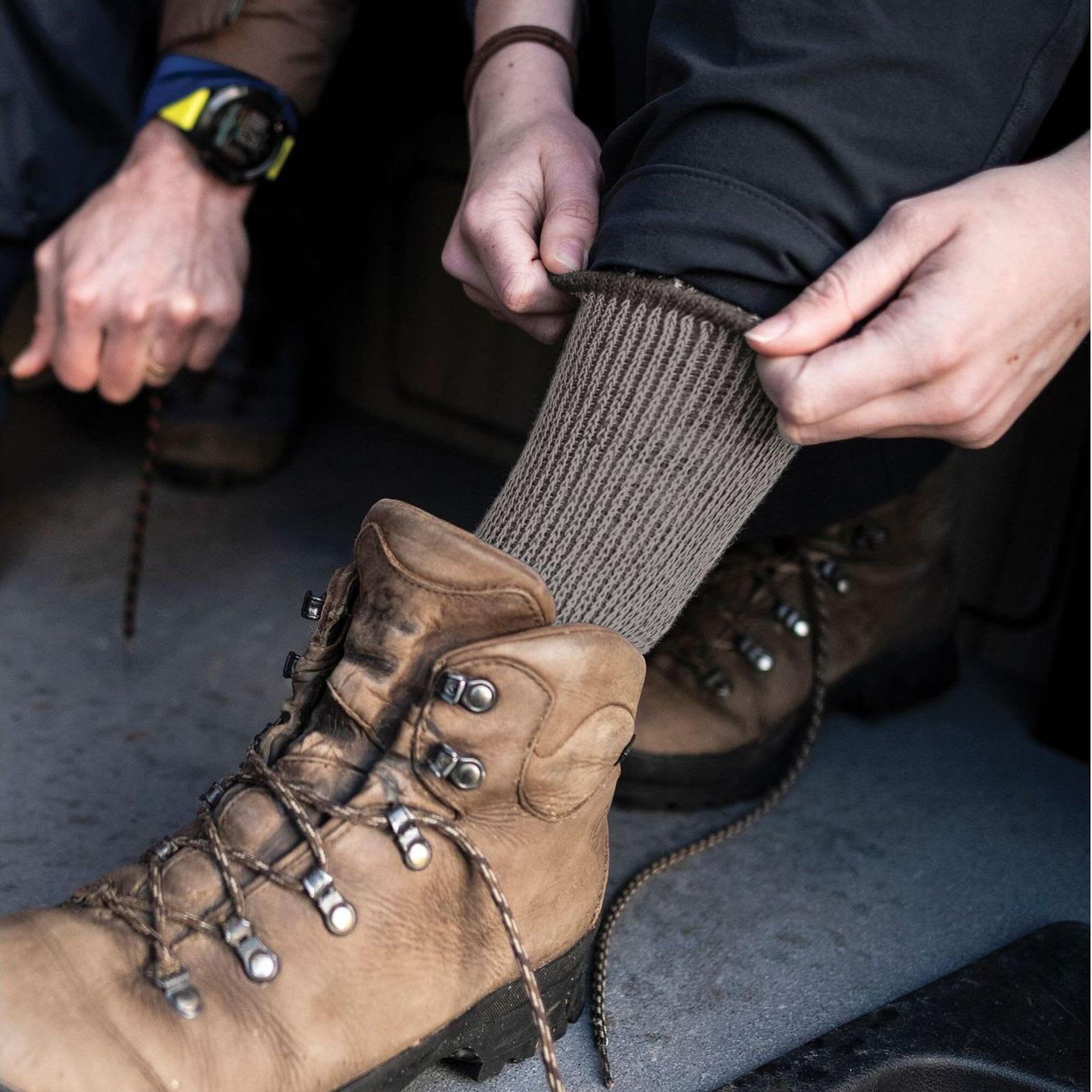 Mens Hiking Lightweight Merino Wool Cushioned Boot Socks 4/7