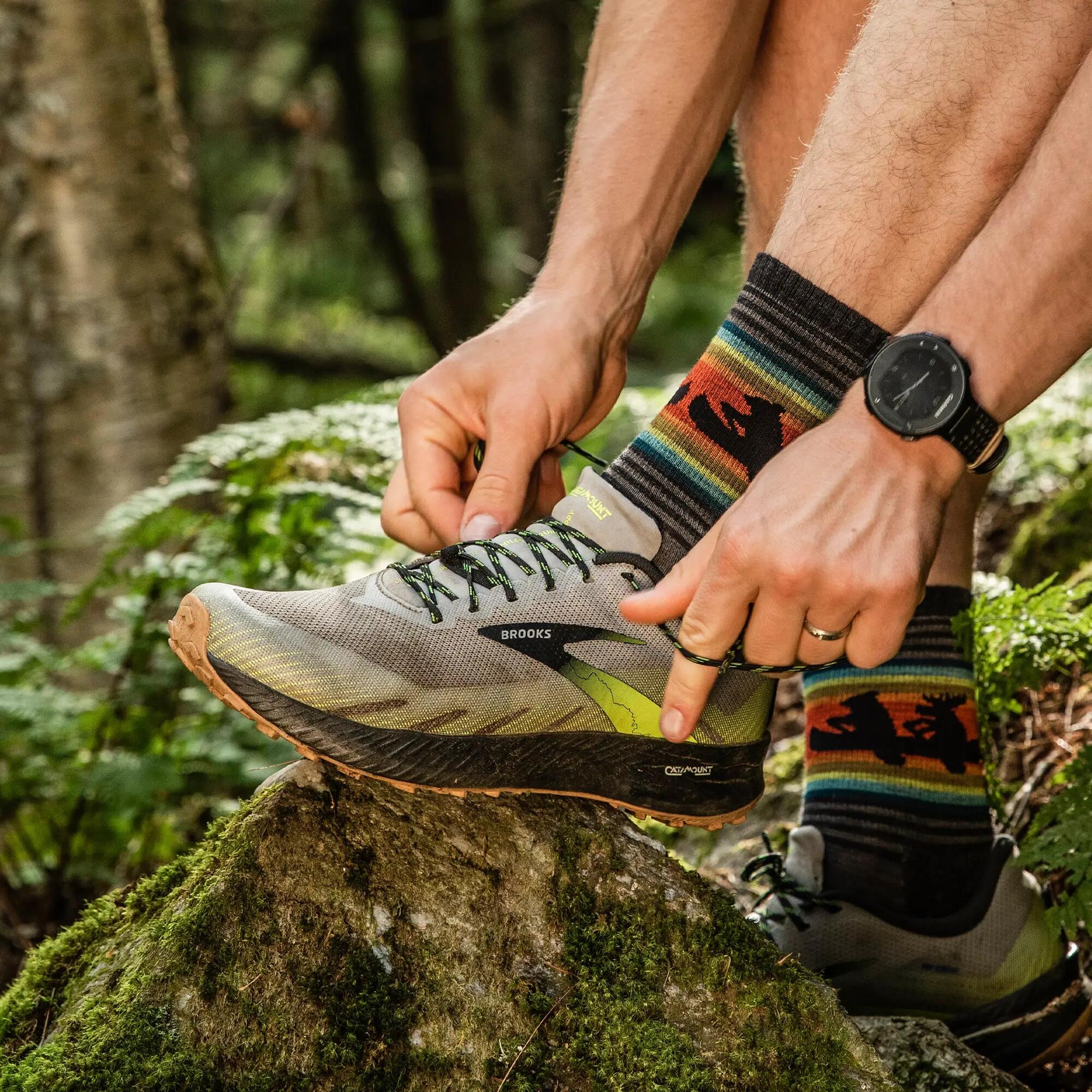 Darn Tough - Herren Micro Crew Merinowolle Wandersocken mit Animal-Muster 4/6