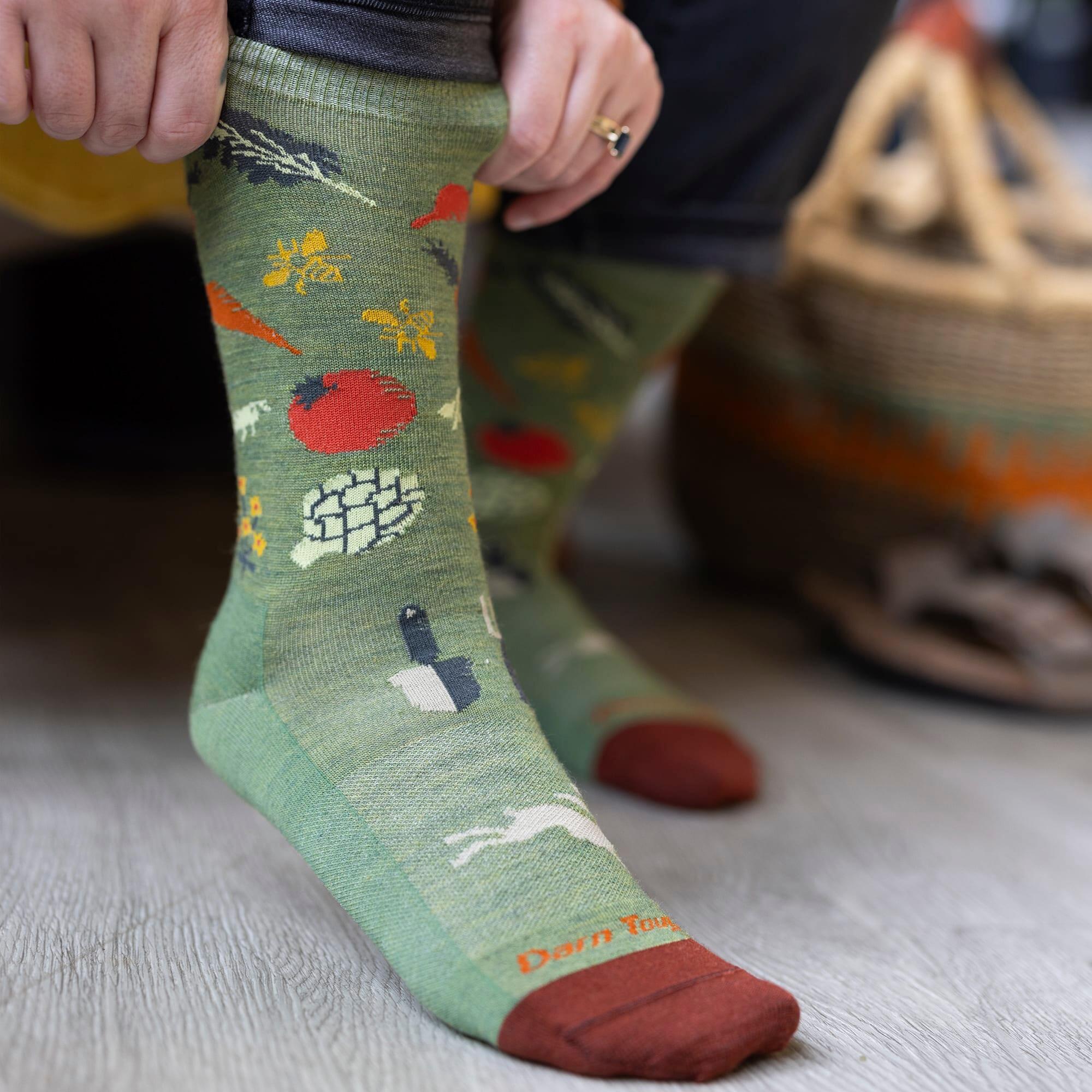 Darn Tough - Damen Socken Merinowoll Crewsocken mit Gemüse-Muster 4/6