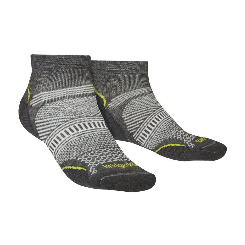 Mens Hiking Ultralight T2 Coolmax Performance Low Cut Socks