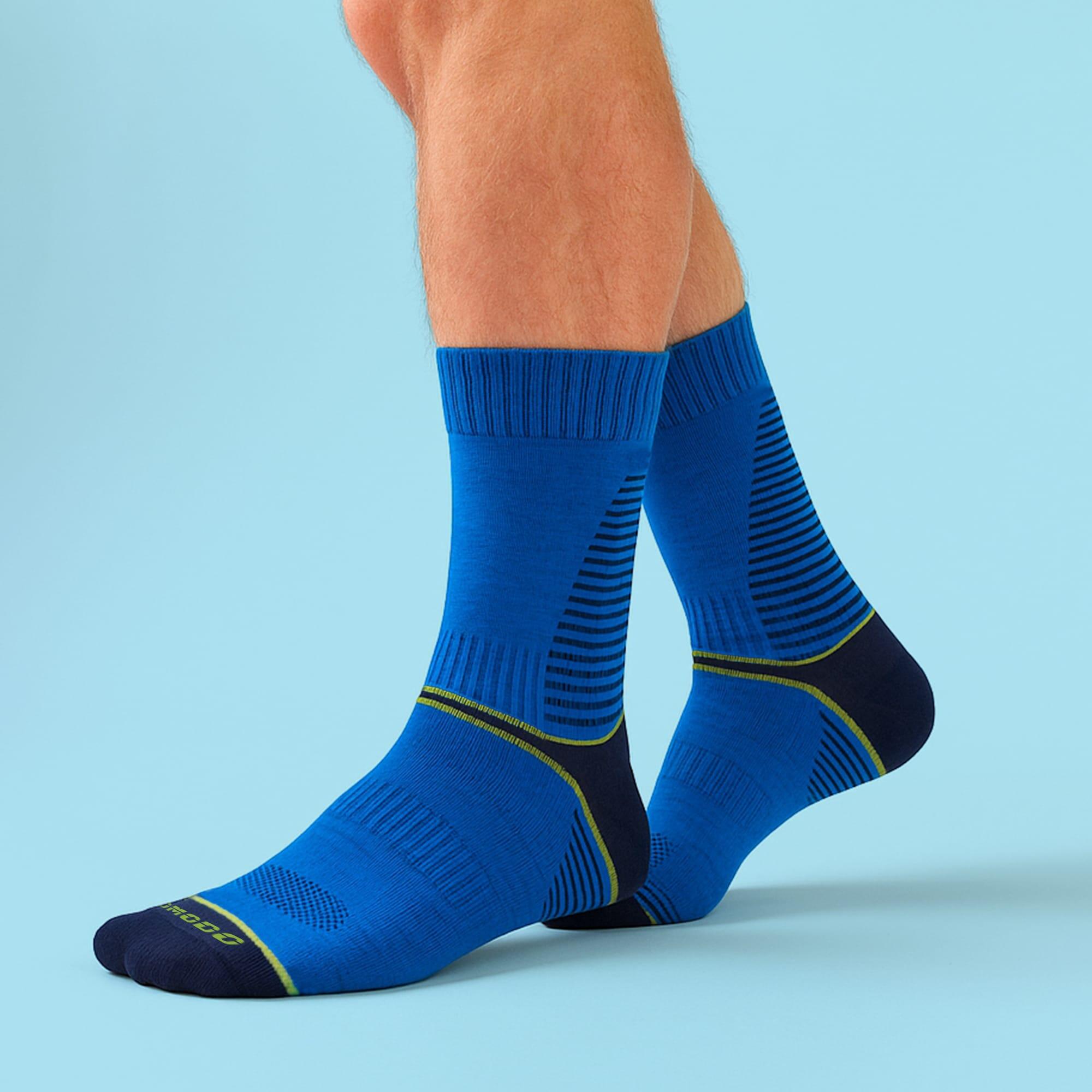 COMODO - Herren und Damen Atmungsaktive Merinowolle Wandersocken für Sommer 3/4