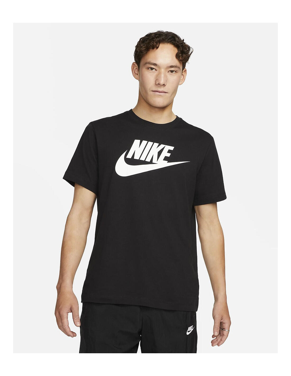 M NSW TEE ICON FUTURA 3/5