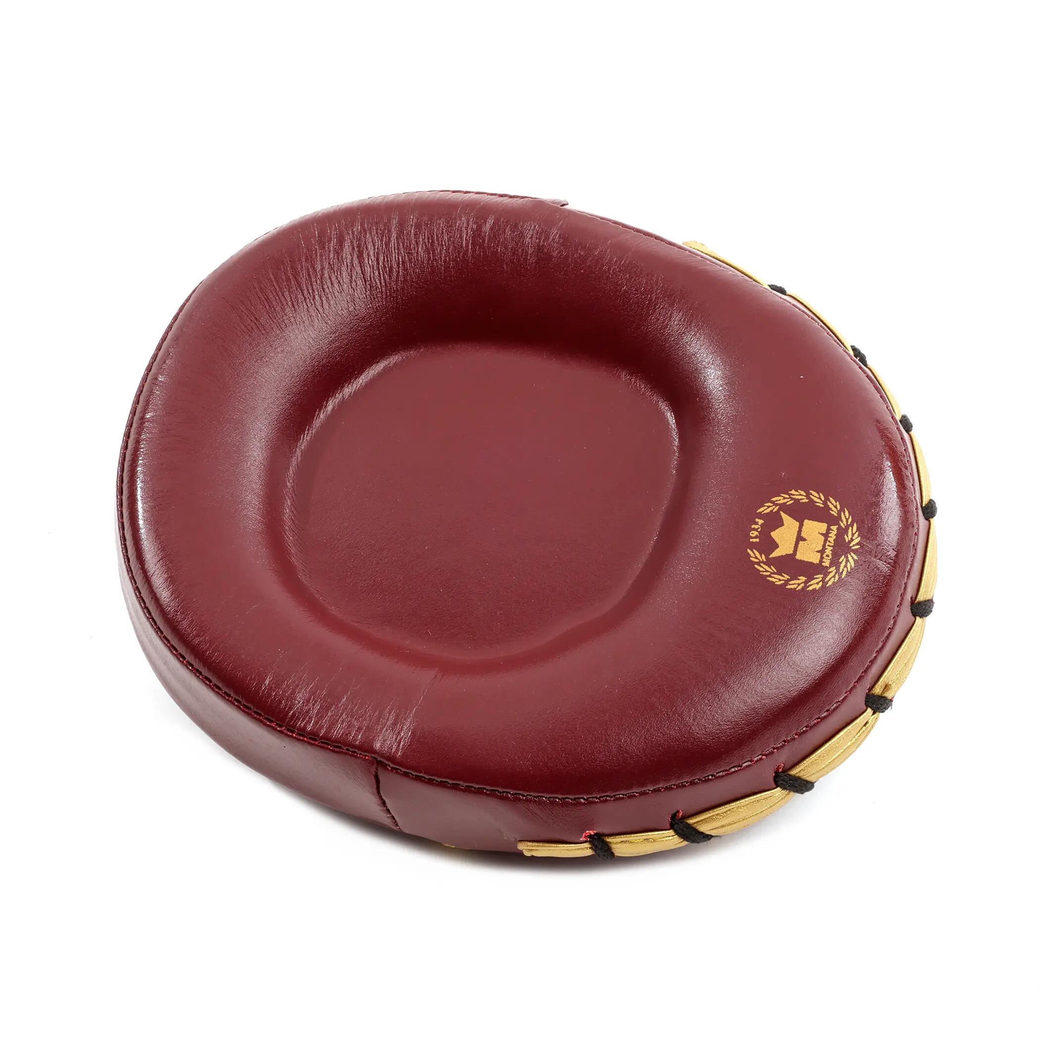 Leggenda in pelle con zampe d'orso Montana Razorpro 5/6