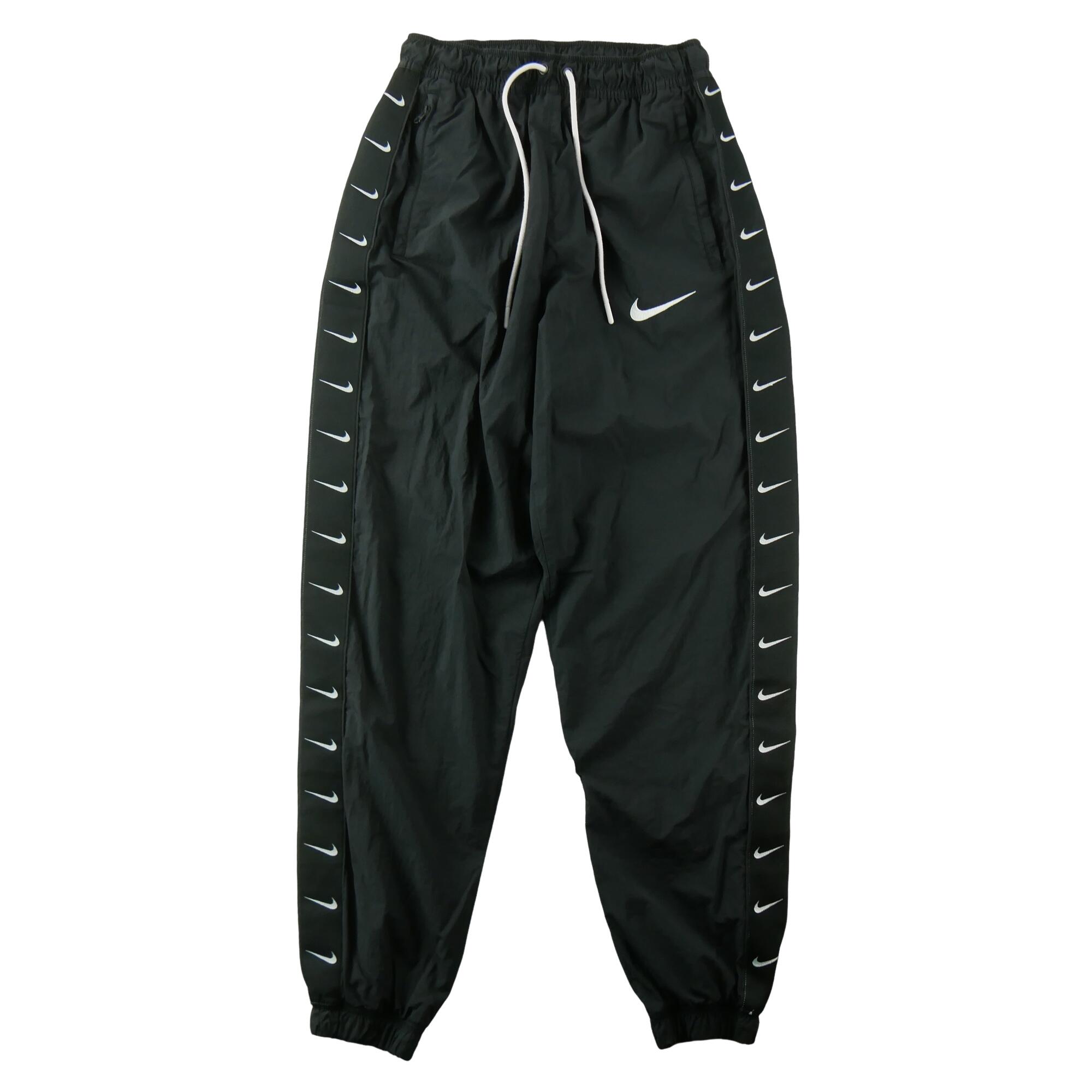NIKE picture