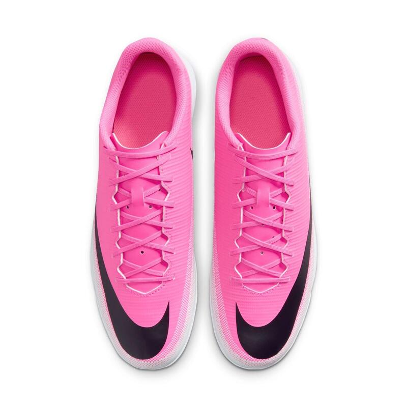 Ghete fotbal Nike Vapor 17 Club TF T