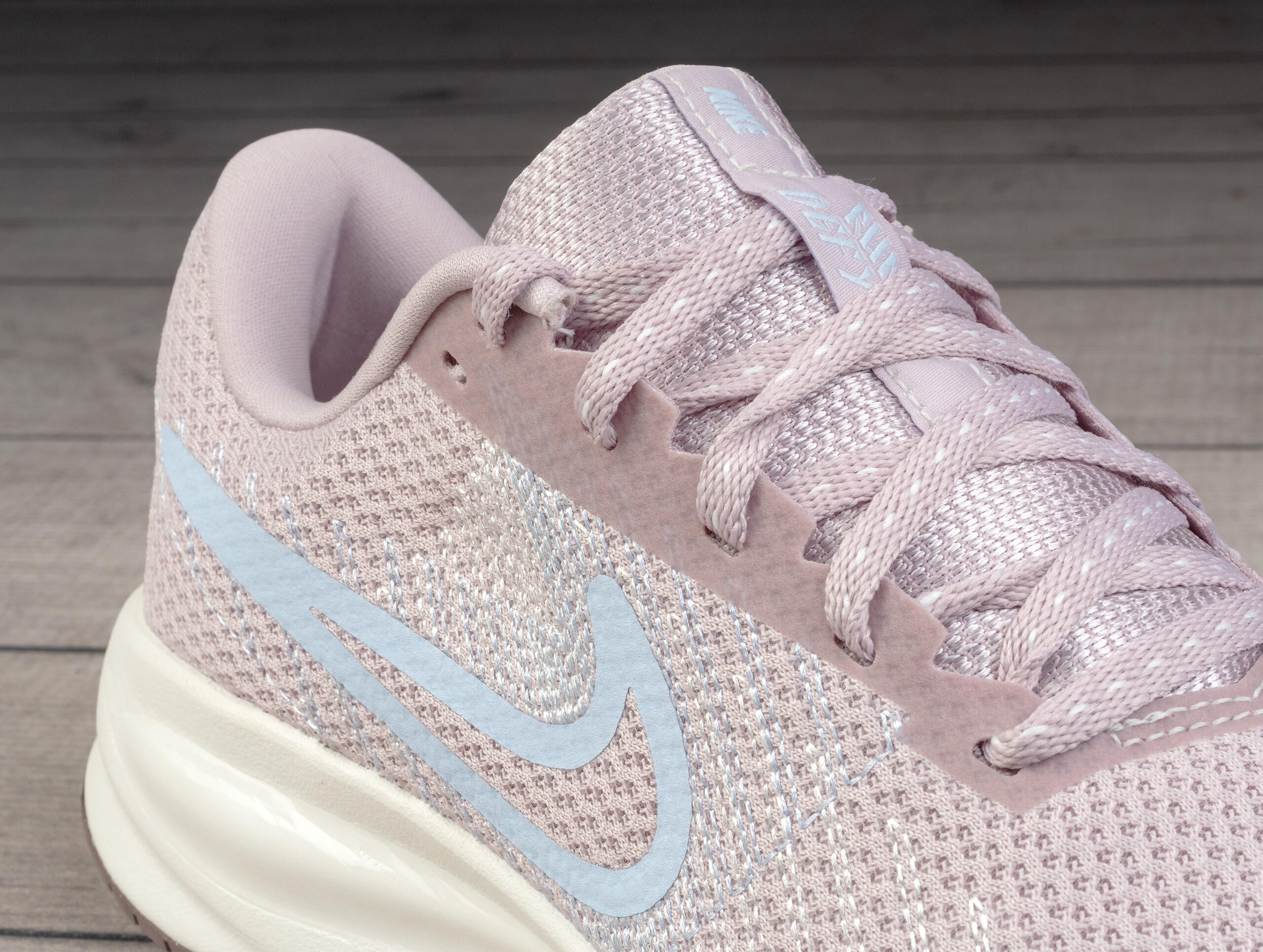 Buty damskie sportowe treningowe Nike RUN DEFY 6/6