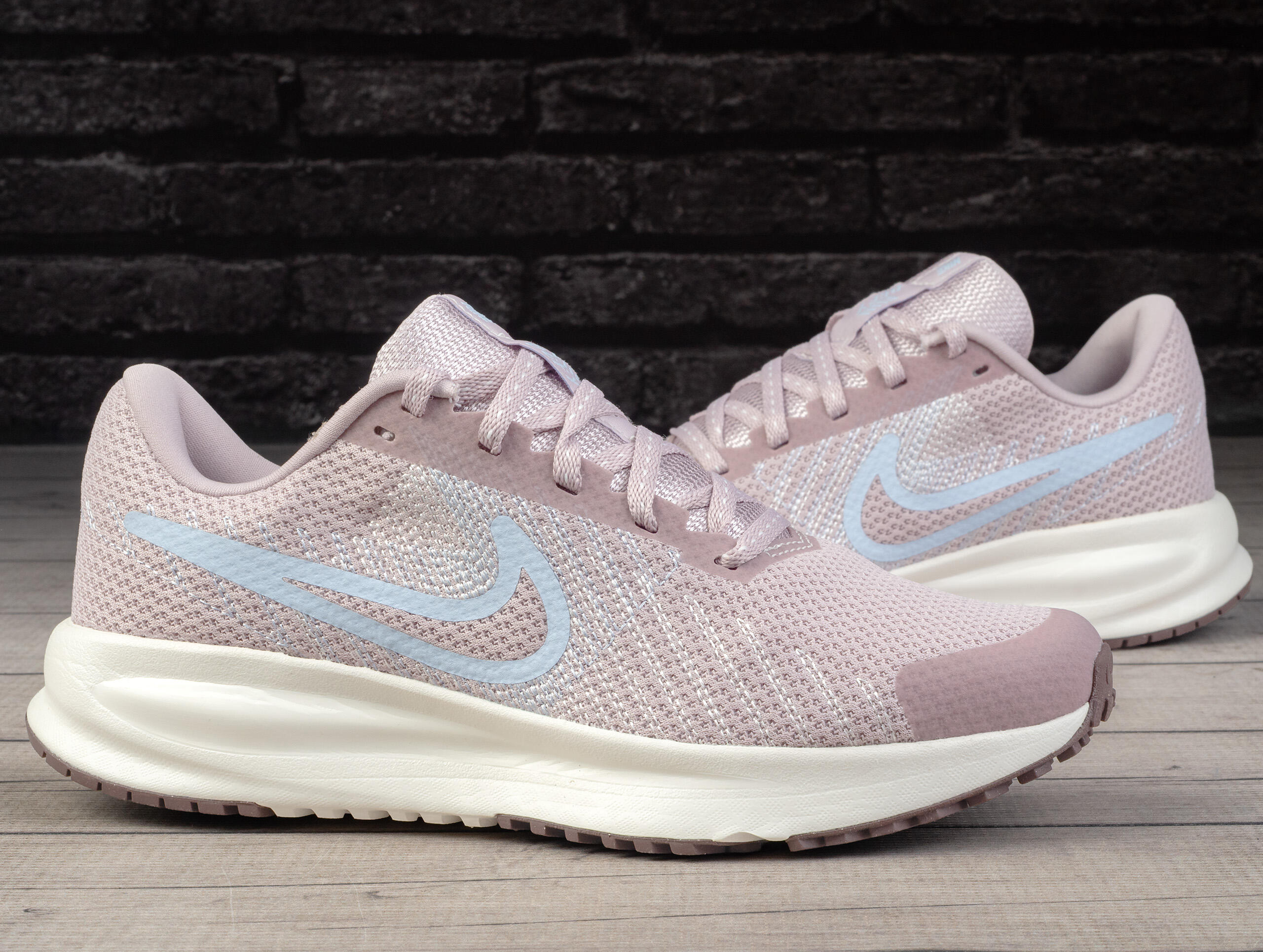 Buty damskie sportowe treningowe Nike RUN DEFY 2/6