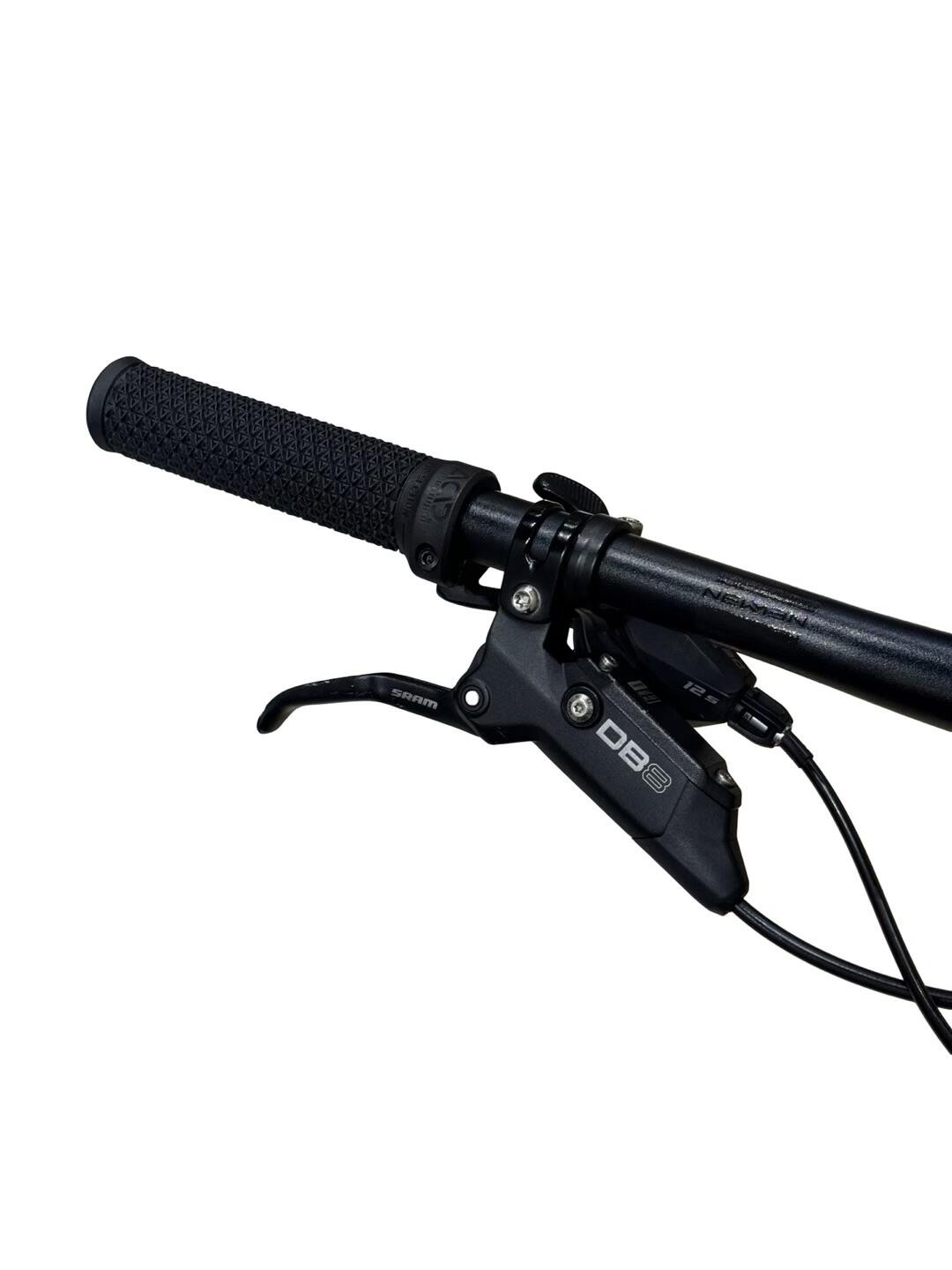 Segunda vida - Bicicletas E-montanha Cube Stereo Hybrid 140 HPC Race - Como novo 4/13
