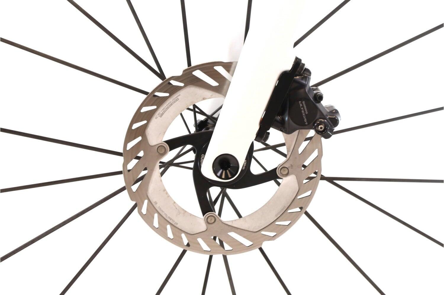 Vélo de route reconditionné ·  Tarmac Di2 12V · Très bon état 7/8