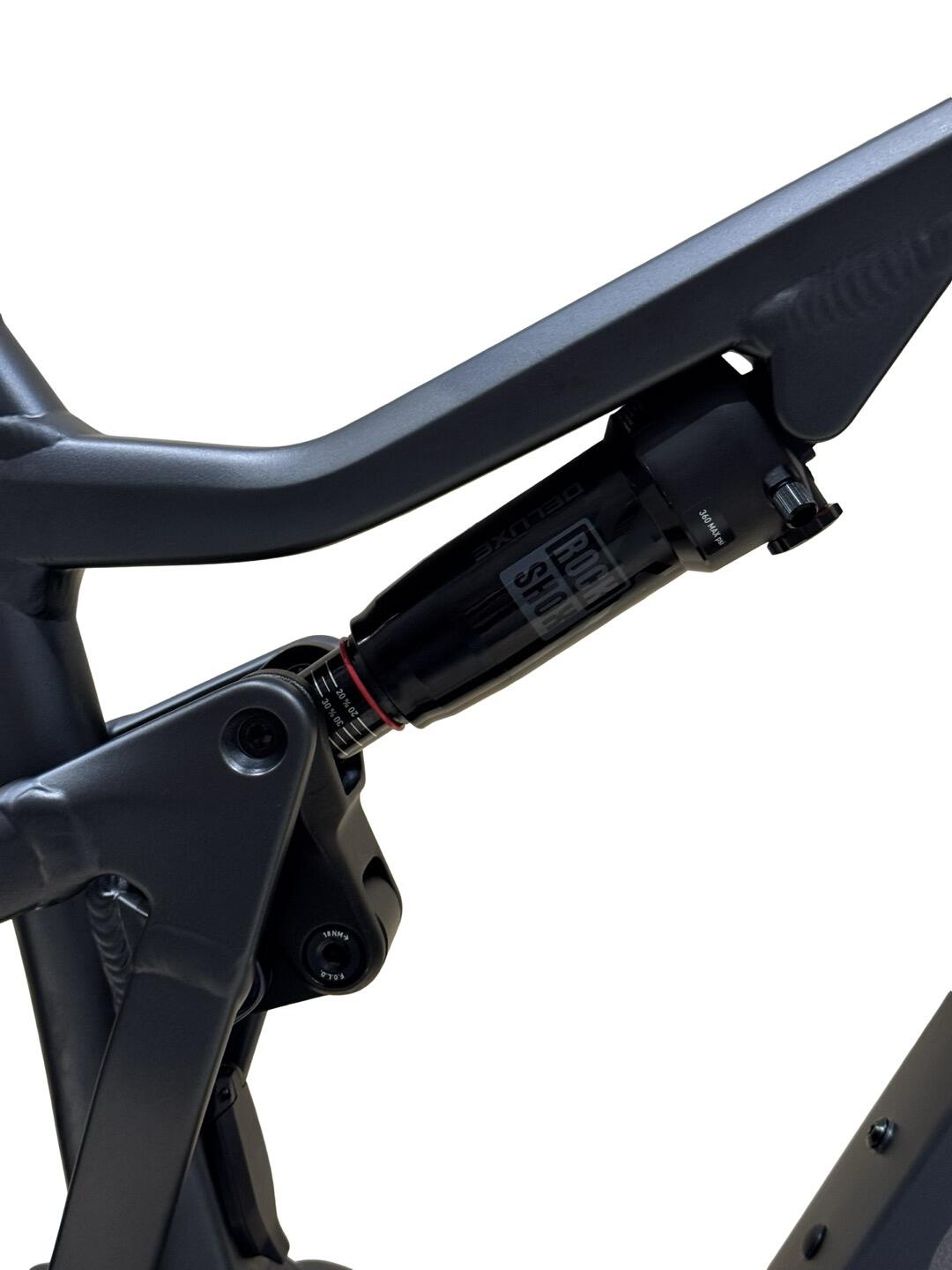 Segunda vida - Bicicletas E-montanha Focus Thron² 6.8 Shimano XT - Como novo 10/14