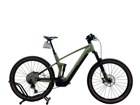 2ND life - VTT électrique Cube Stereo Hybrid 140 HPC SL 750 XT - Excellent