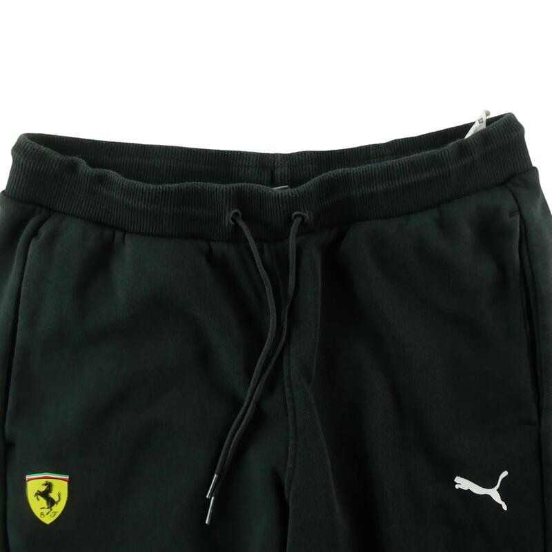 Second life - Pantaloni trening bărbați Scuderia Ferrari - Ca nou