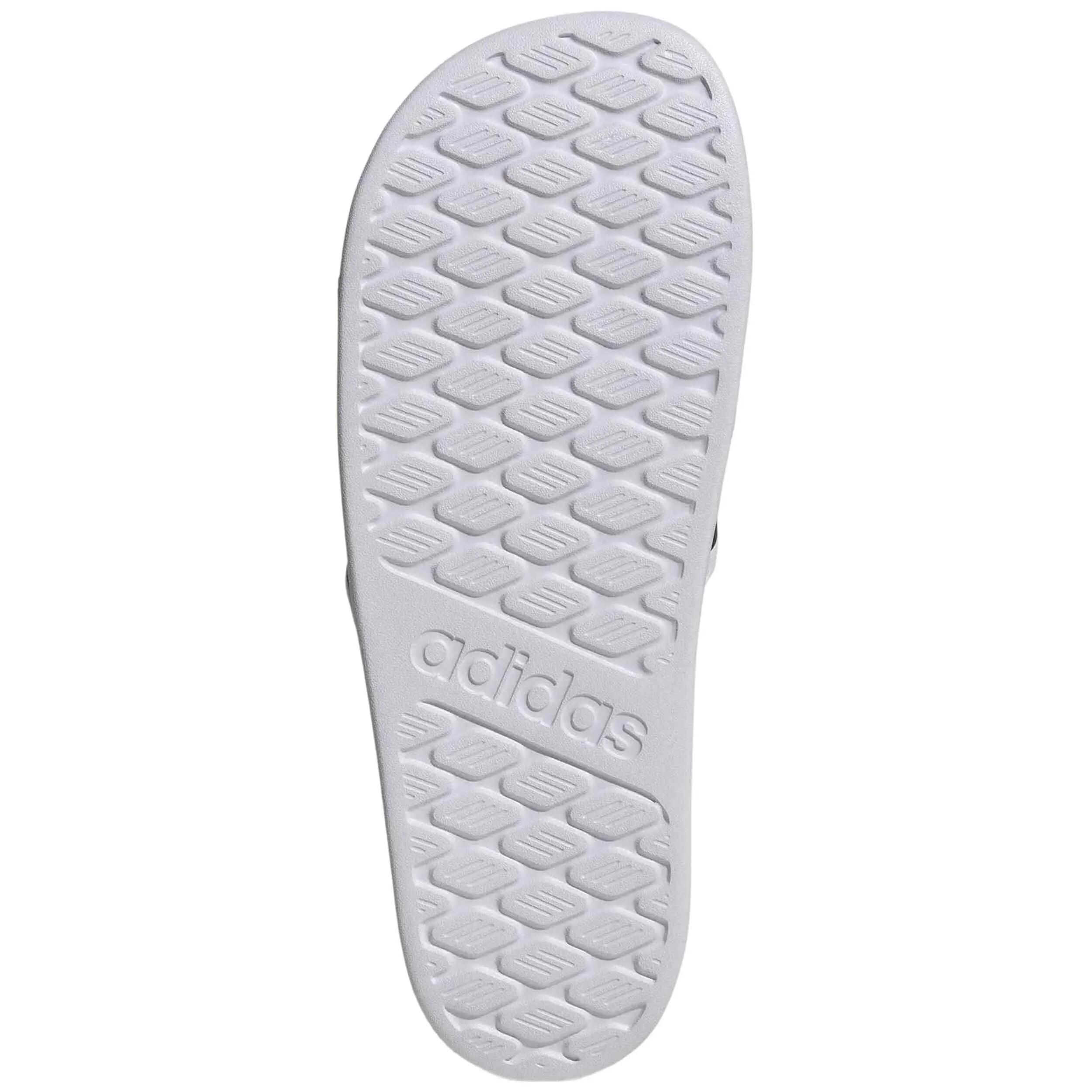 Infradito Adidas modello Chanclas adidas Adilette Comfort 2.0 blanco per unisex 4/5
