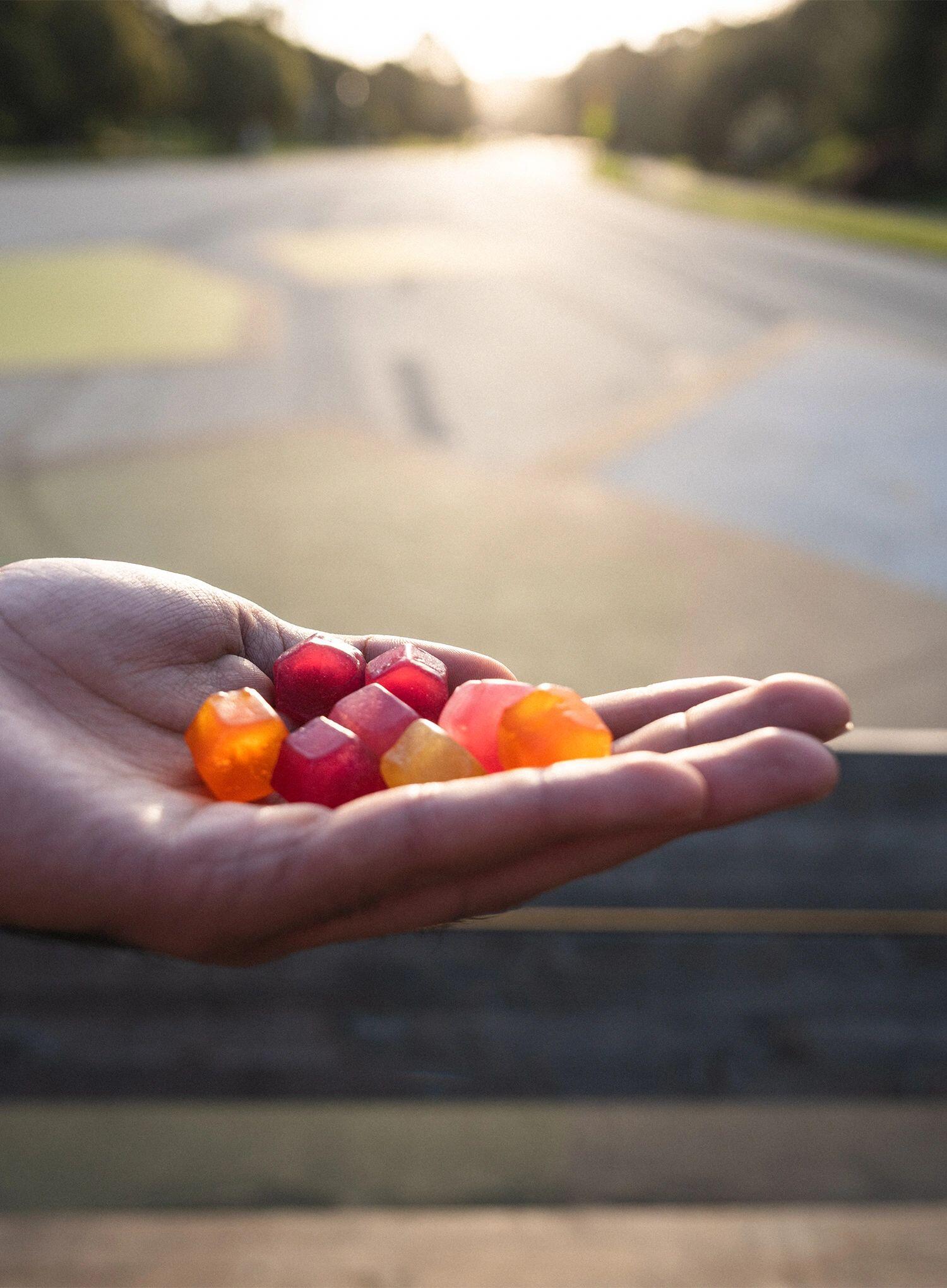 Żelki energetyczne GU Energy Chews Rainbow Fruit Mix 5/6