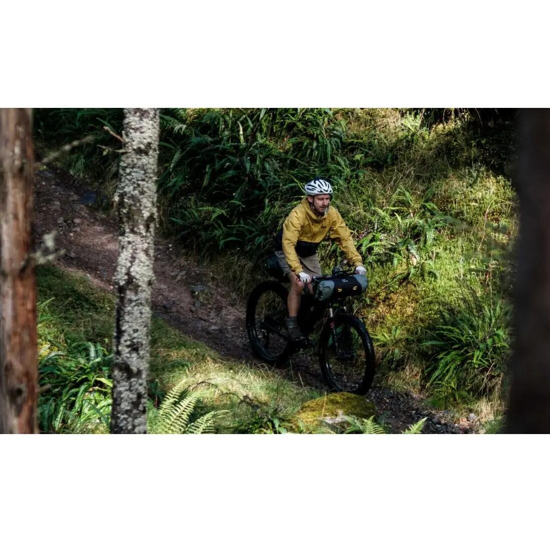 Geanta bicicleta cu prindere pe ghidon, Backcountry 2.0 Handlebar Pack 7 litri… 4/5