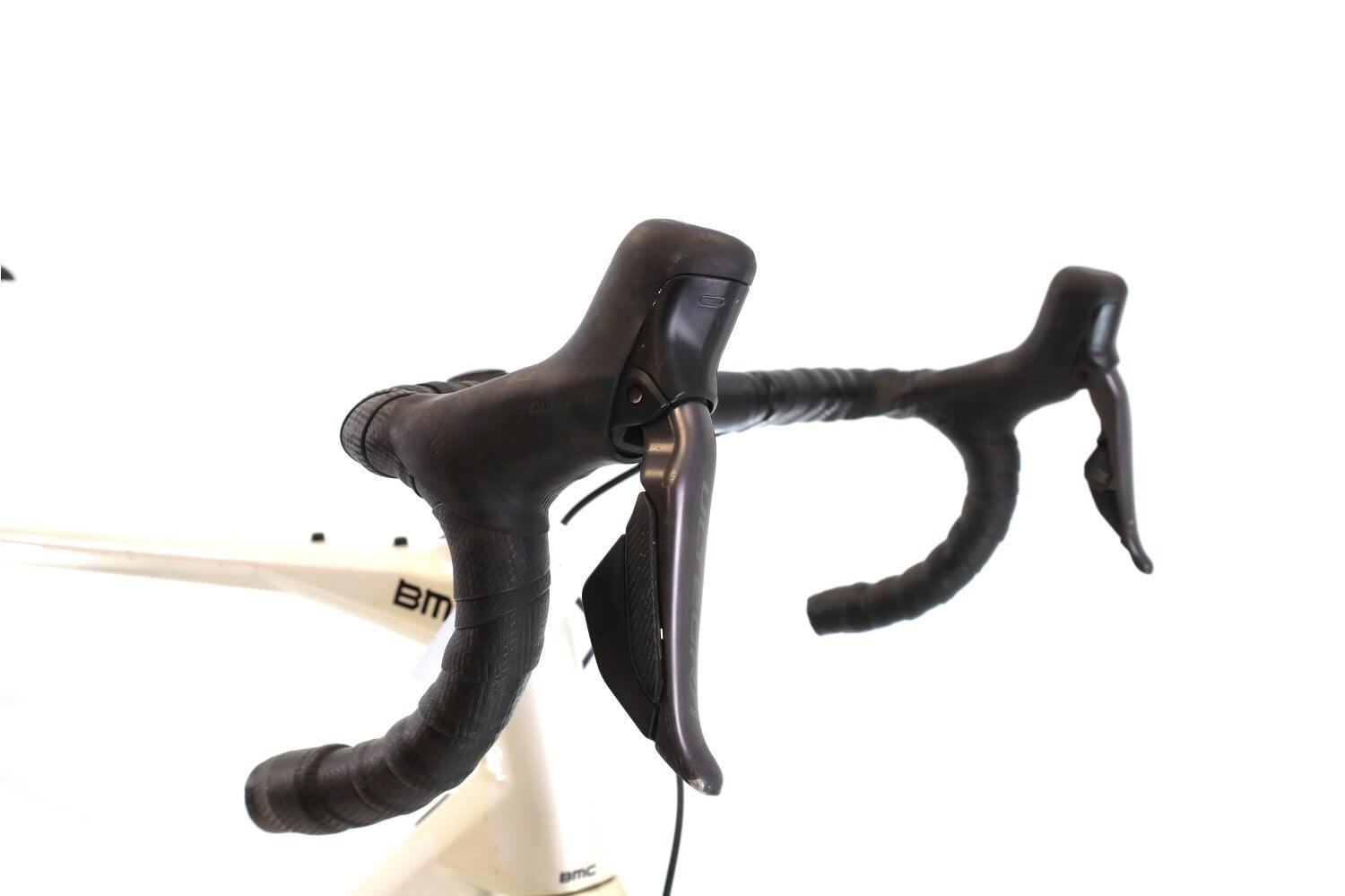 Vélo de route reconditionné ·  RoadTimemachine Three Di2 12V · Très bon état 6/8
