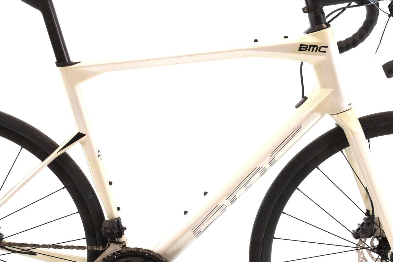 Vélo de route reconditionné ·  RoadTimemachine Three Di2 12V · Très bon état 2/8