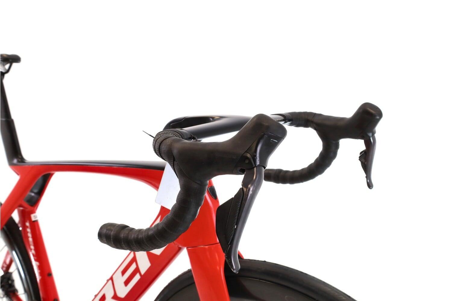 Vélo de route reconditionné ·  Madone SLR Gen 7 Di2 12V · Très bon état 6/8