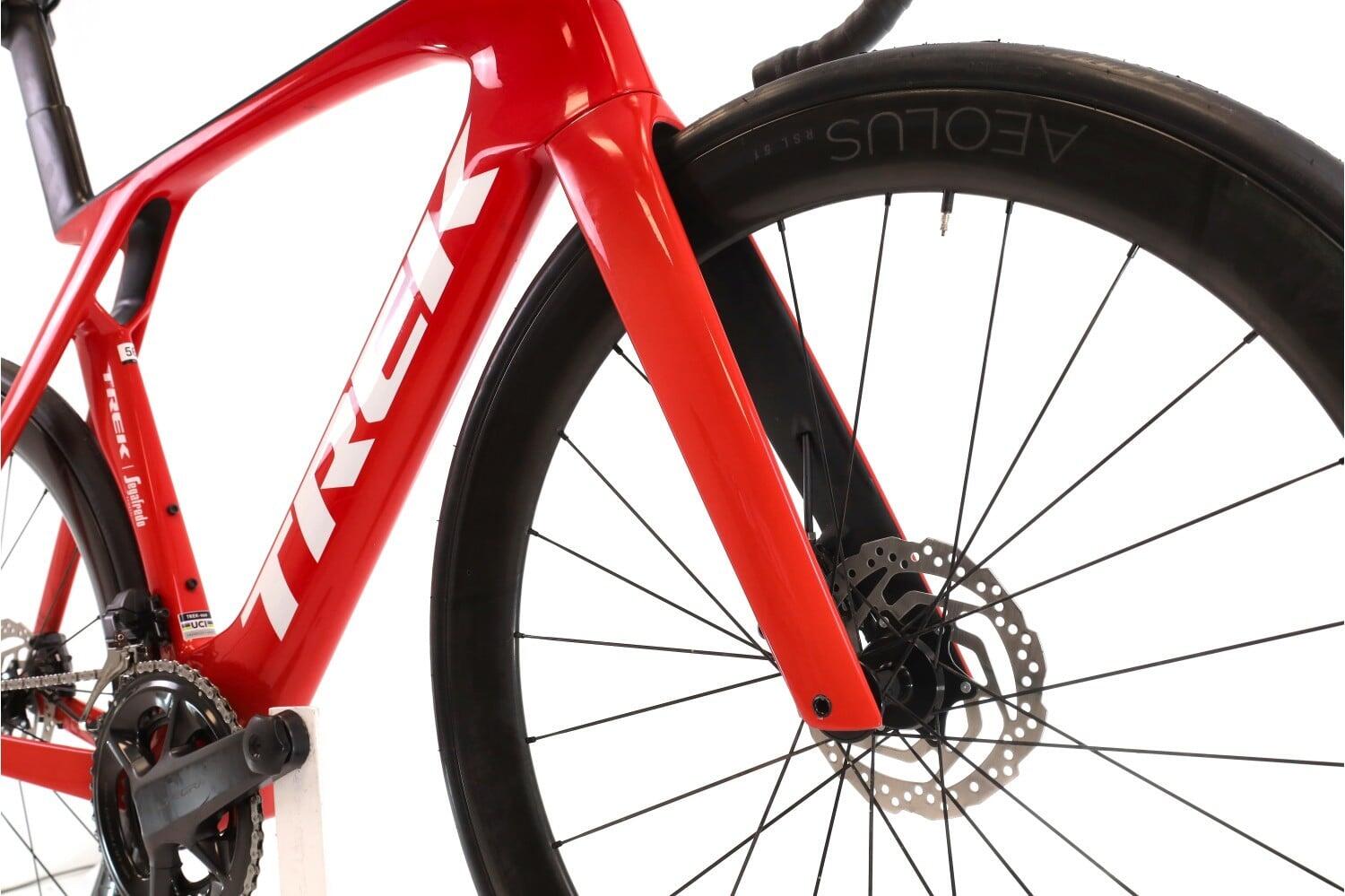 Vélo de route reconditionné ·  Madone SLR Gen 7 Di2 12V · Très bon état 5/8