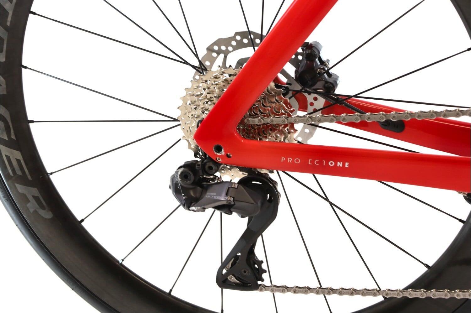 Vélo de route reconditionné ·  Madone SLR Gen 7 Di2 12V · Très bon état 3/8