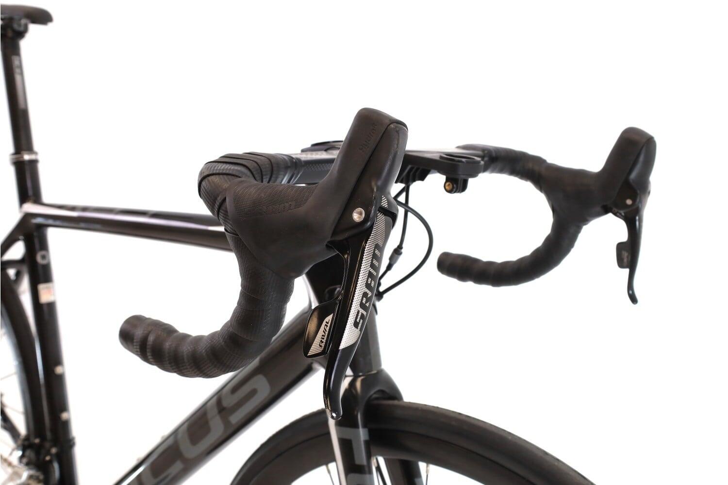 Vélo de route reconditionné ·  Cayo · Très bon état 6/8