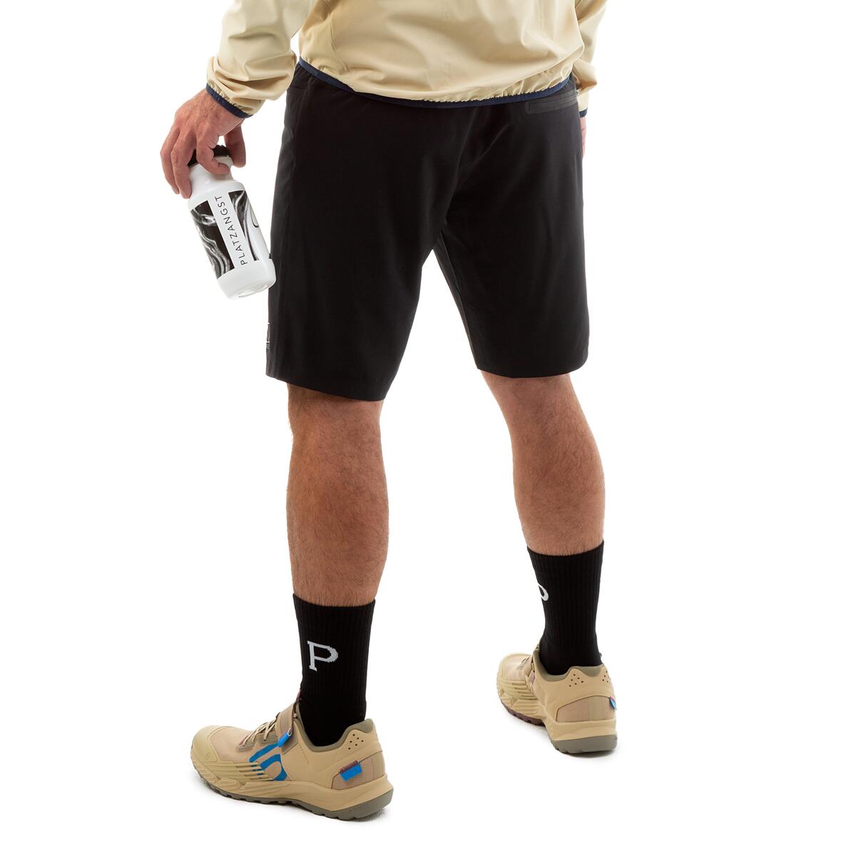 Roads Mountain Shorts - Schwarz - XS 3/5