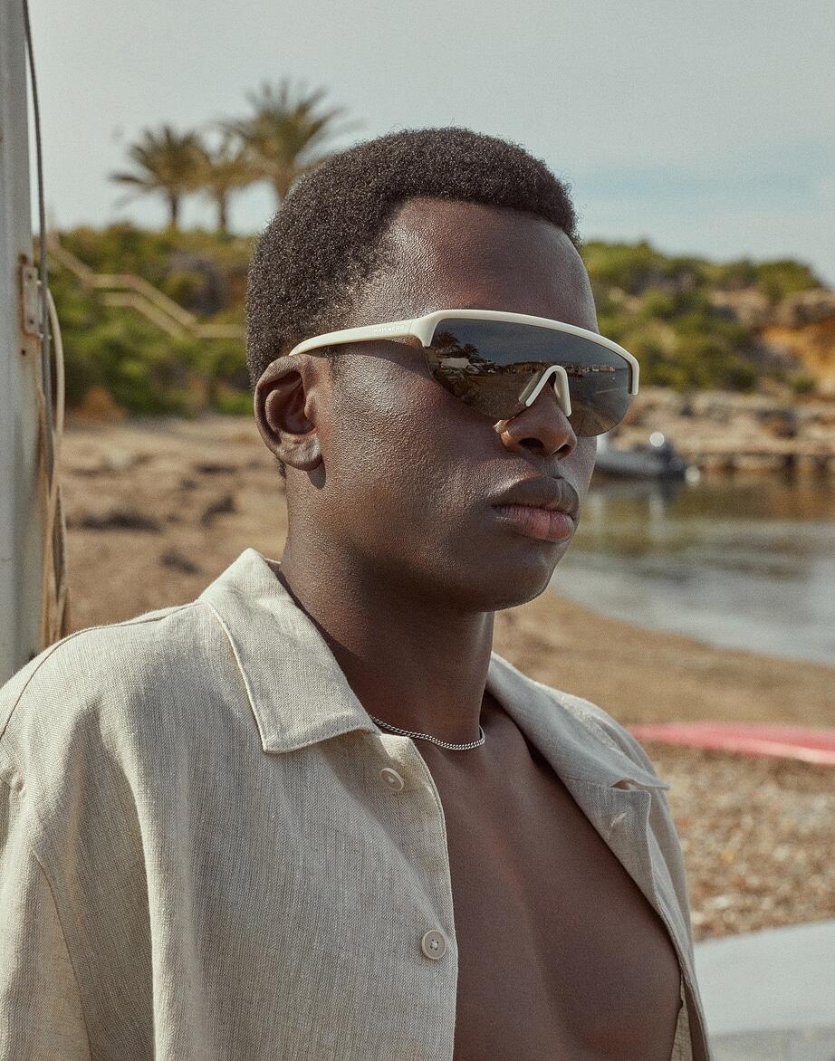 HAWKERS - Gafas de Sol para Hombre y Mujer APEX - OPTIC WHITE DARK 9/9