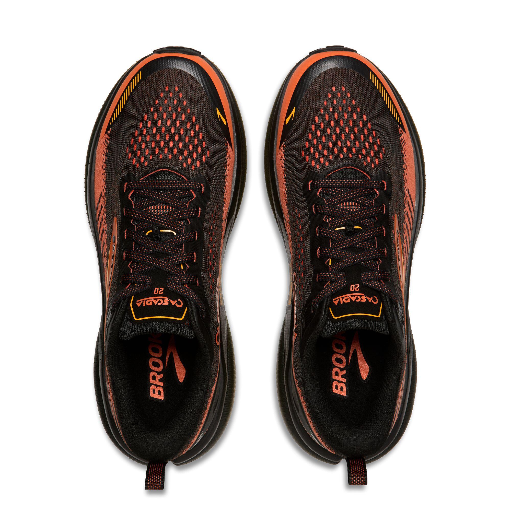 Scarpe running Uomo Cascadia 20 nero rosso arancio 4/5